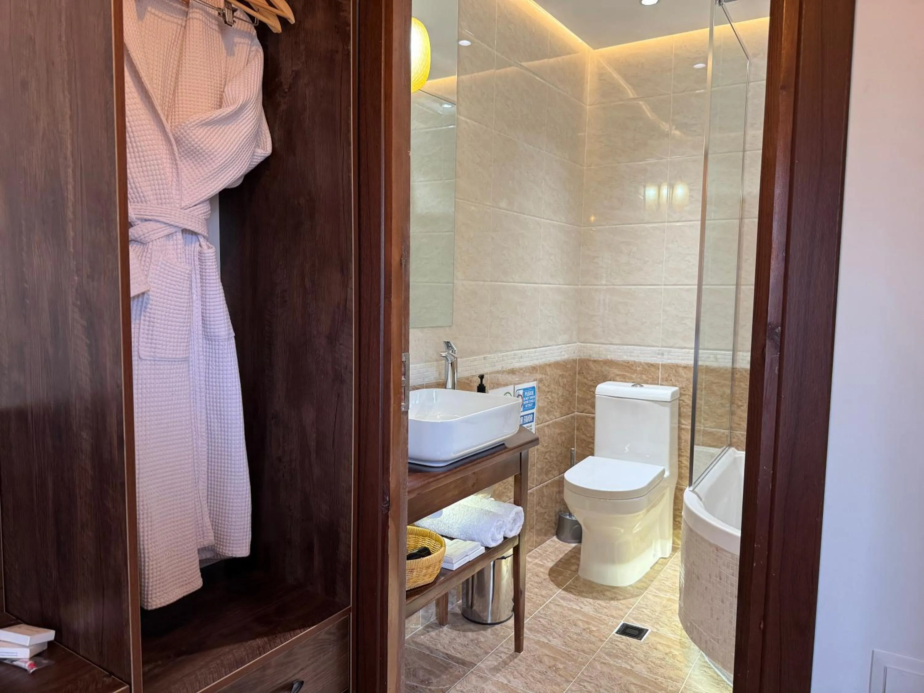 Bathroom in Usman Heritage