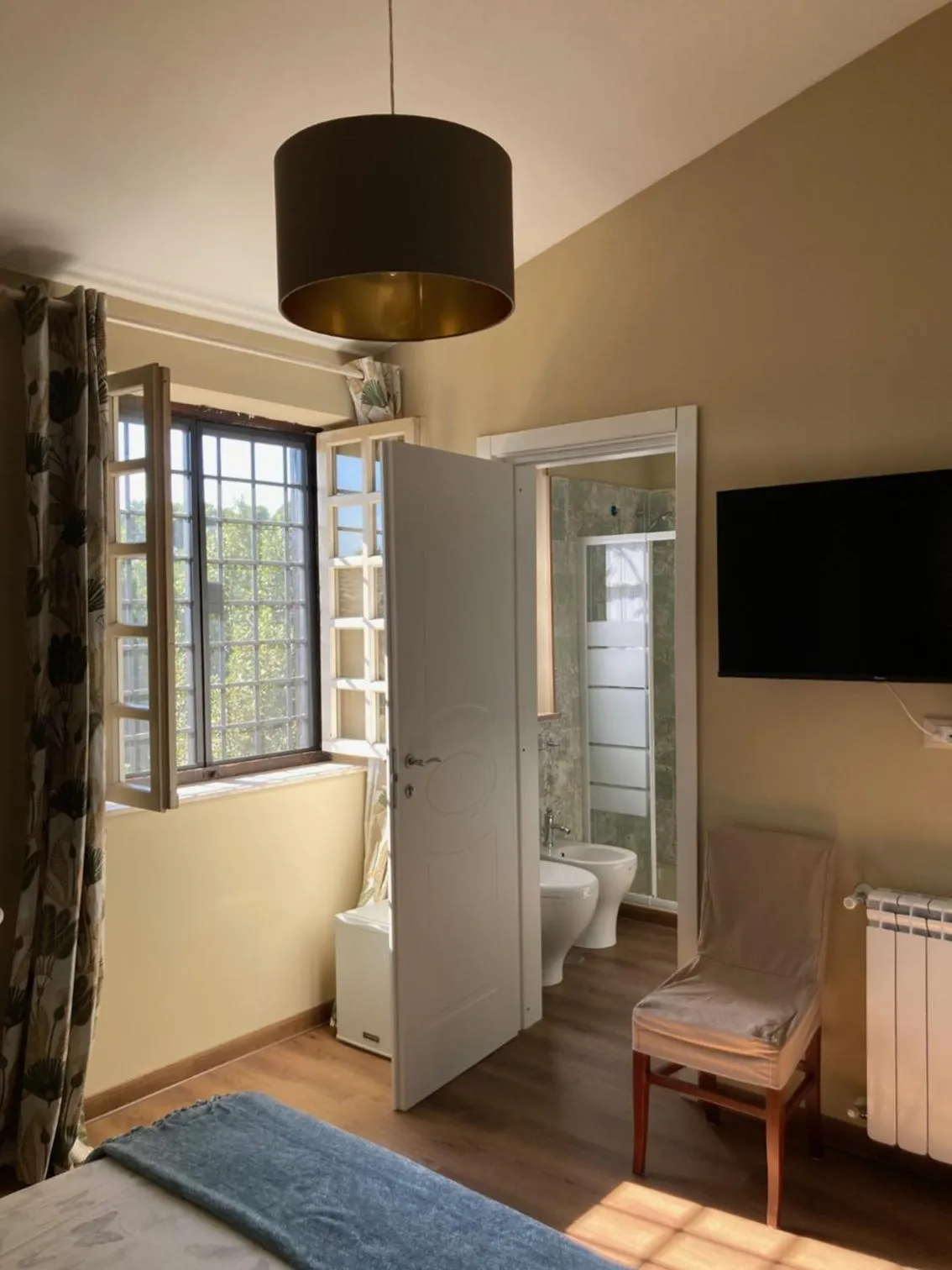 Photo of the whole room, Bed in Villa di Christian e Michelle