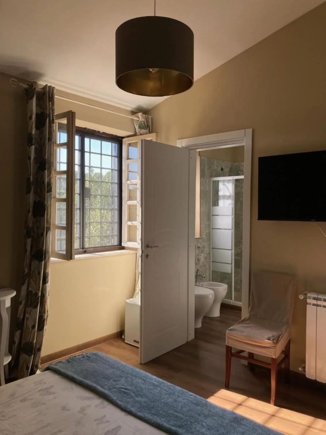 Photo of the whole room, Bed in Villa di Christian e Michelle