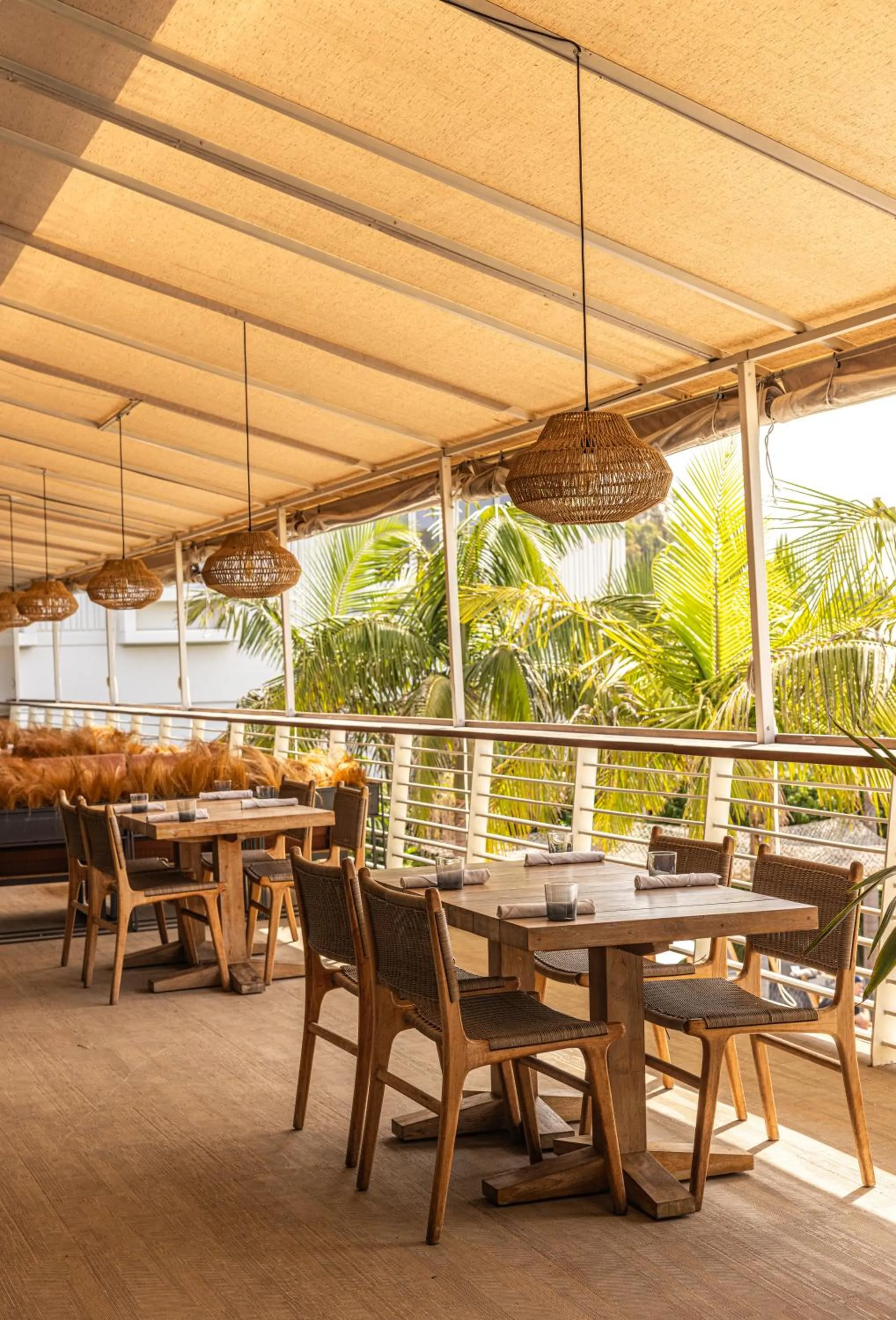 Restaurant/places to eat in Hotel June West LA, a Member of Design Hotels