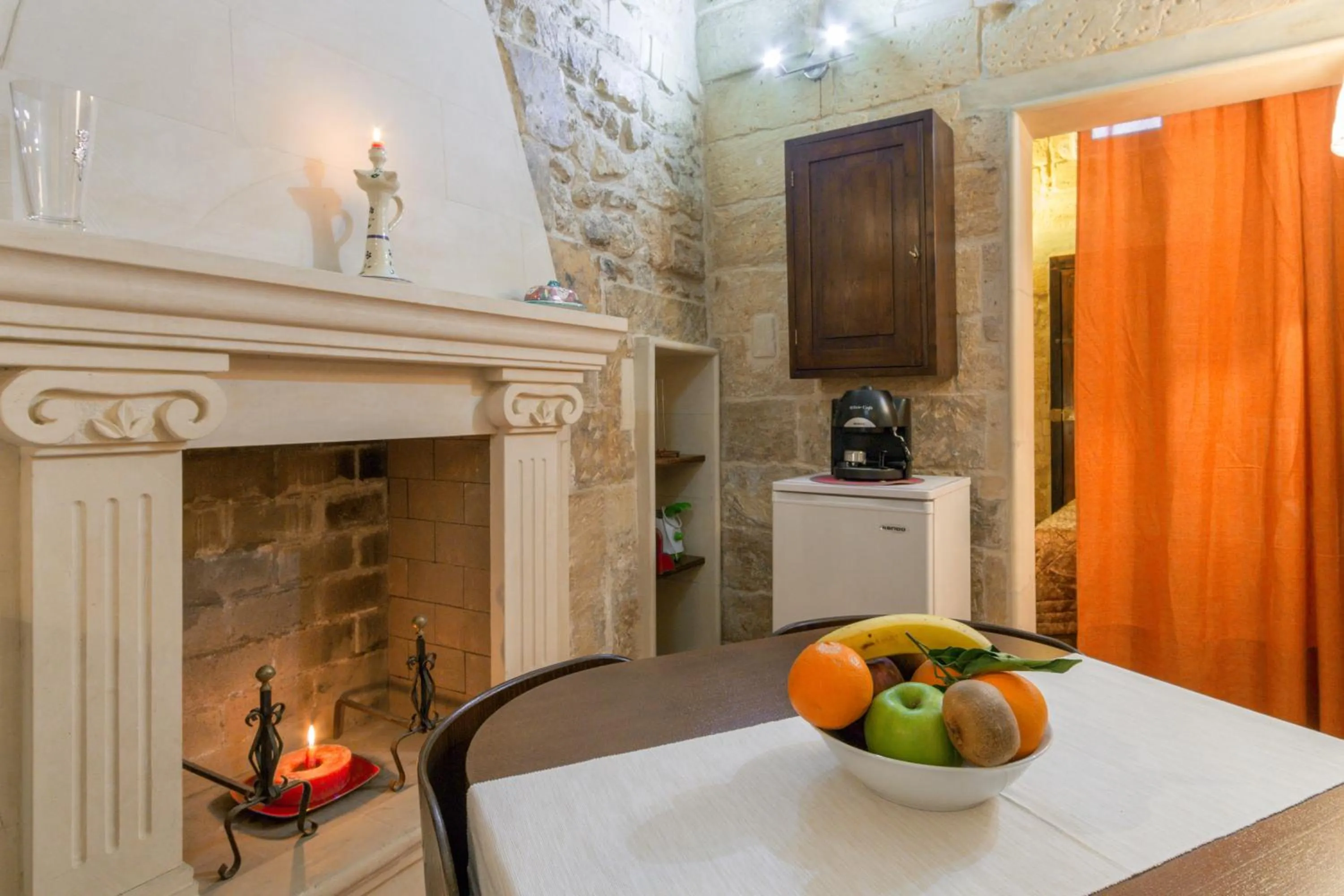 Dining area in B&B Corte Dei Musco
