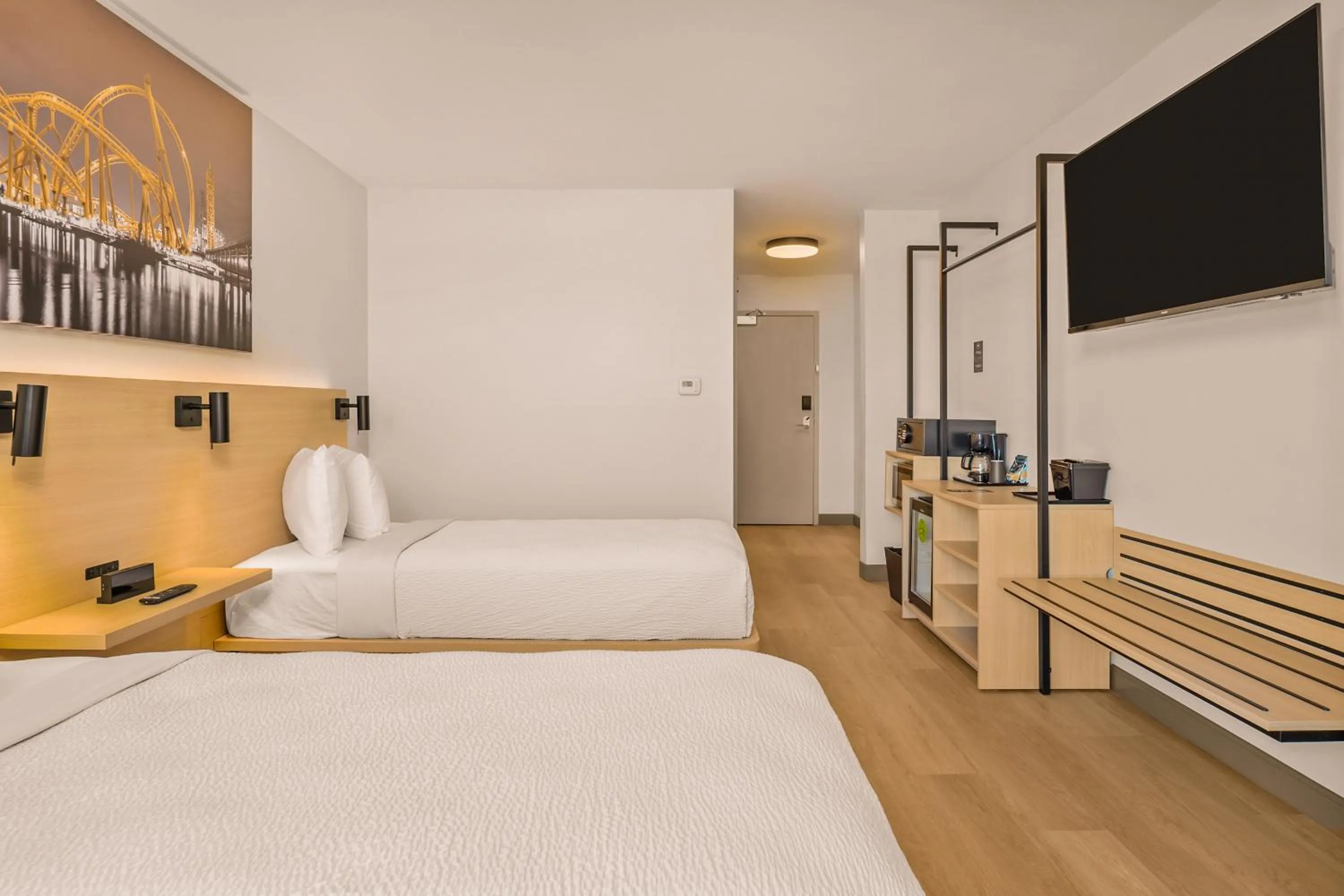 Photo of the whole room, Bed in B&B HOTEL Orlando International Drive near Universal - Newly Renovated!