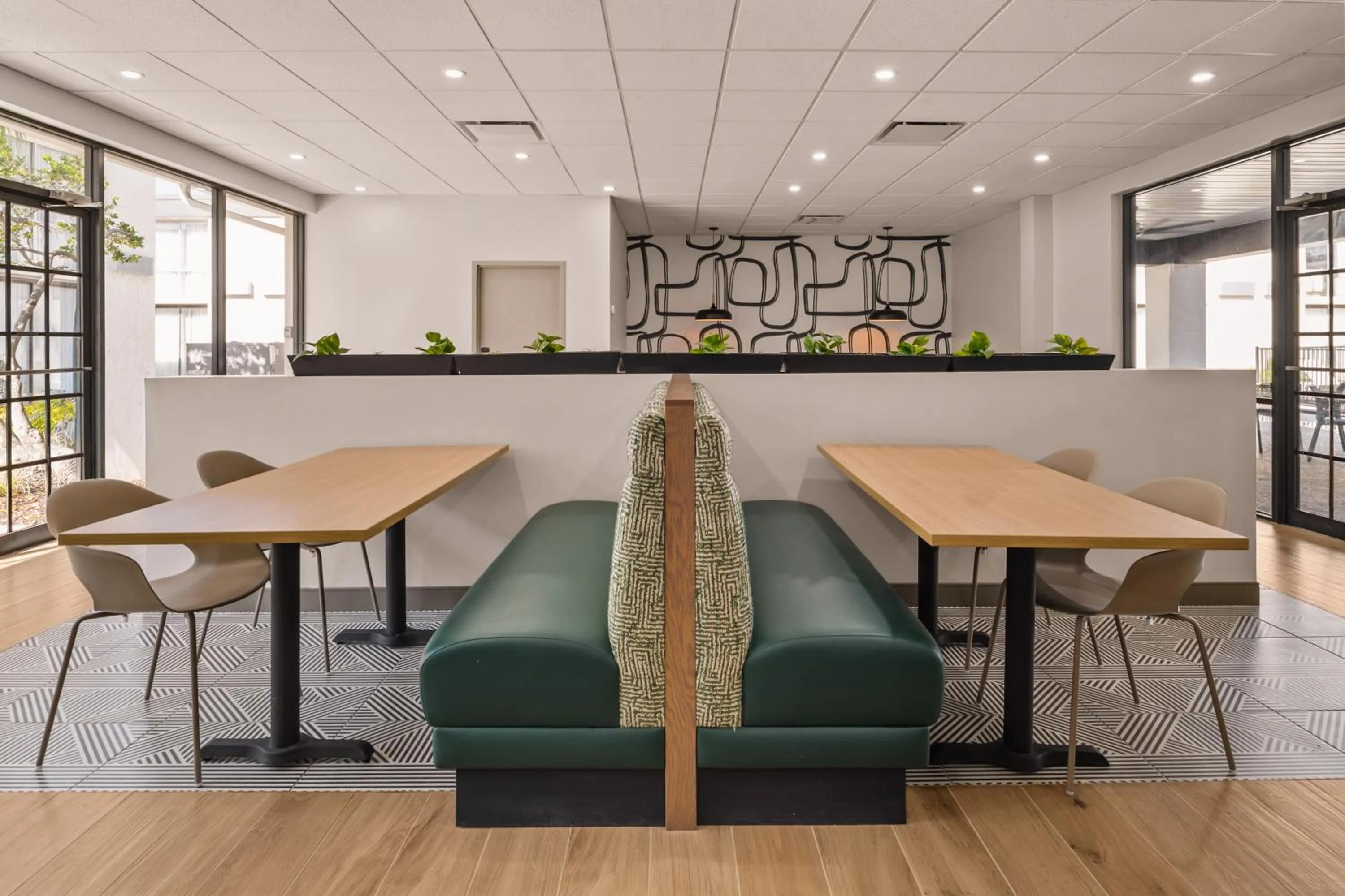 Breakfast in B&B HOTEL Orlando International Drive near Universal - Newly Renovated!