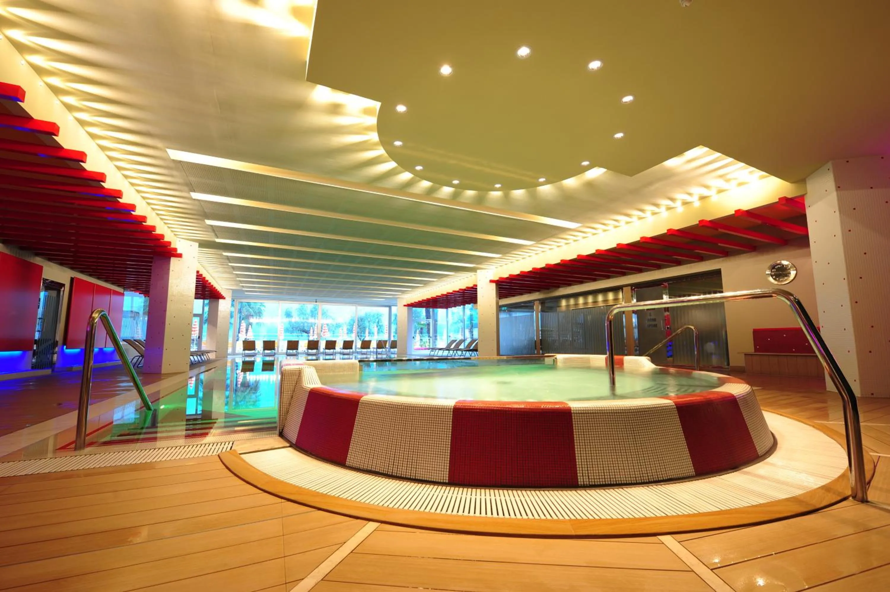 Hot Tub in Hotel Ideal
