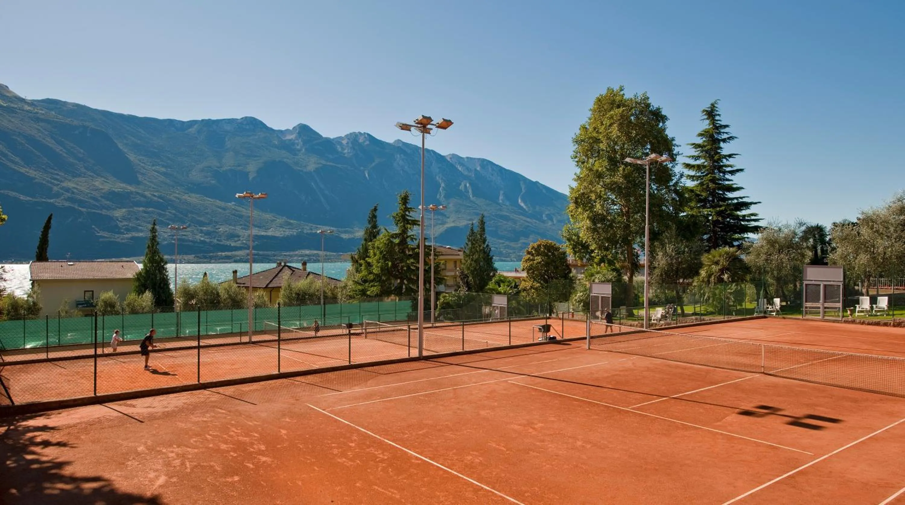 Tennis court in Hotel Ideal