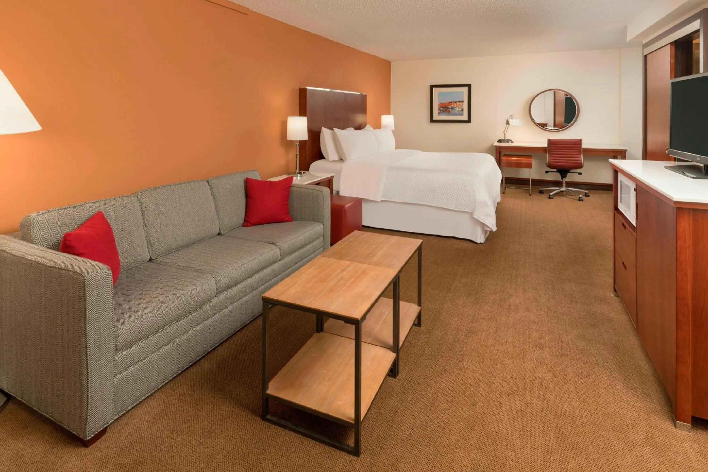 Photo of the whole room, Bed in Four Points by Sheraton Boston Logan Airport Revere