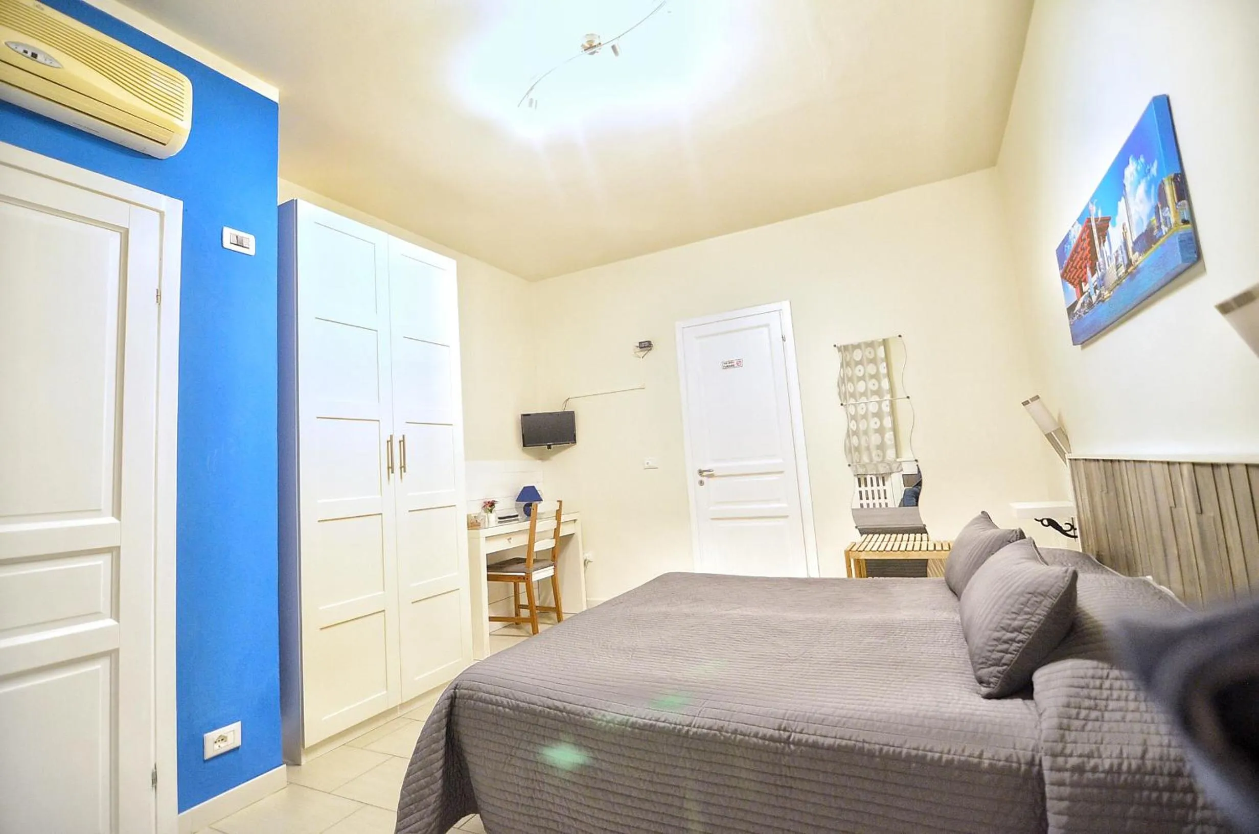 Photo of the whole room in La Villa di Montagnana