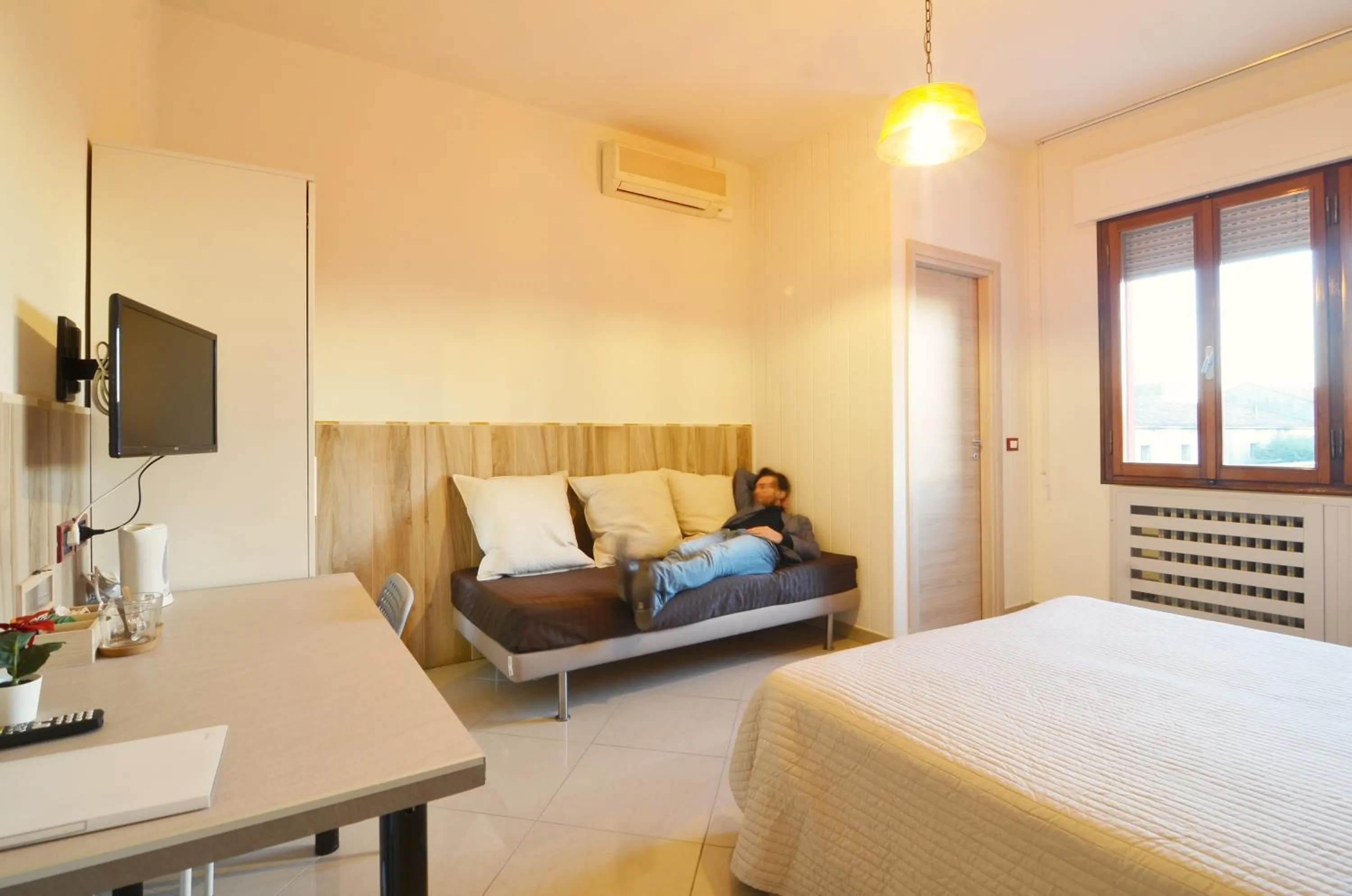 Photo of the whole room, Bed in La Villa di Montagnana