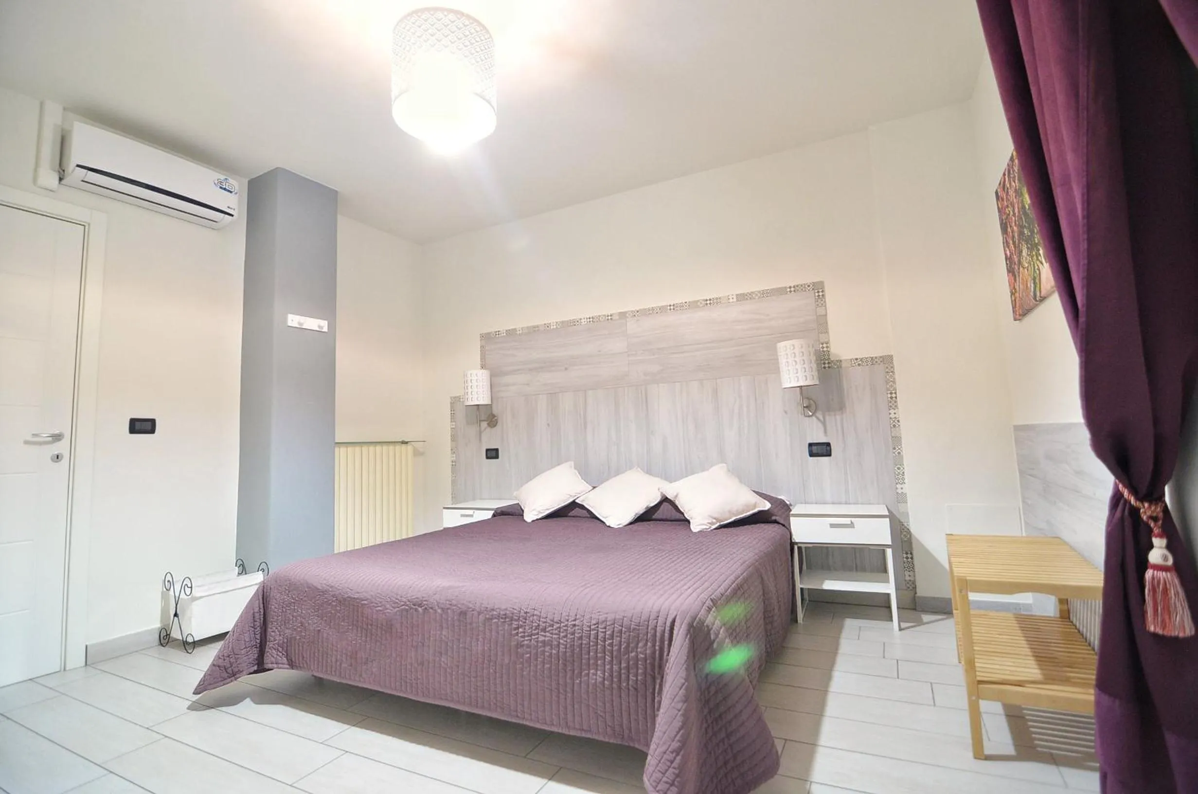 Photo of the whole room, Bed in La Villa di Montagnana