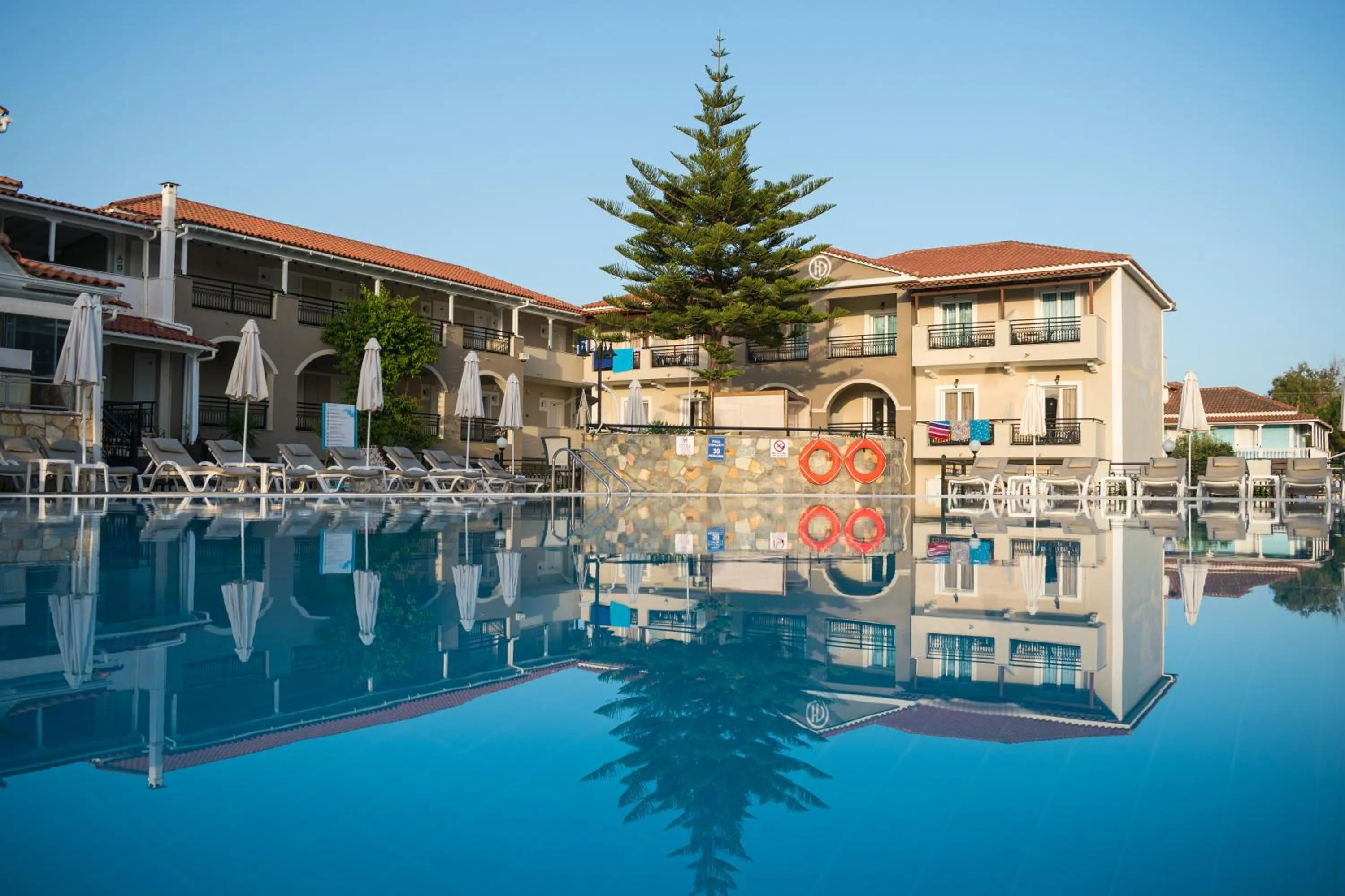 Property building in Dennys Inn Hotel