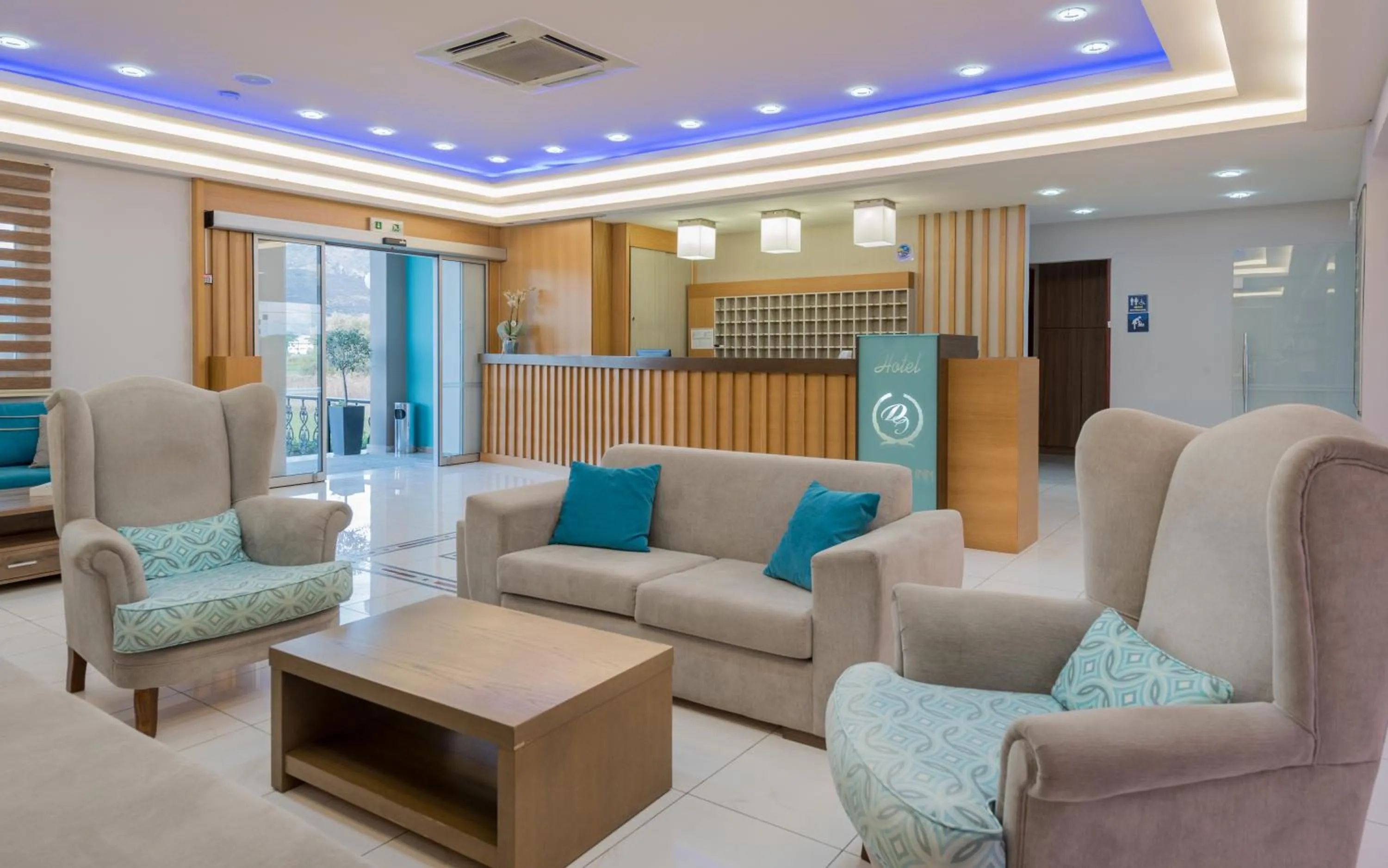 Property building in Dennys Inn Hotel