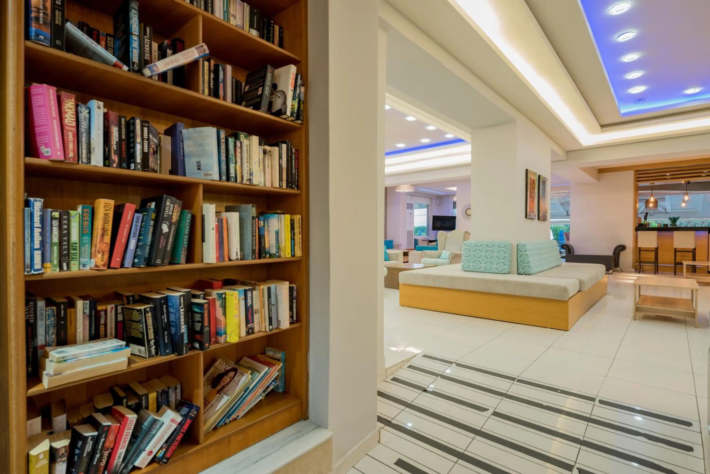 Property building in Dennys Inn Hotel