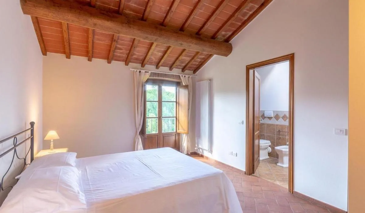 Photo of the whole room, Bed in Poggio Cennina Resort