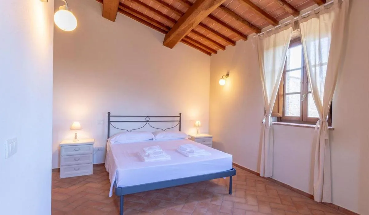 Bed in Poggio Cennina Resort