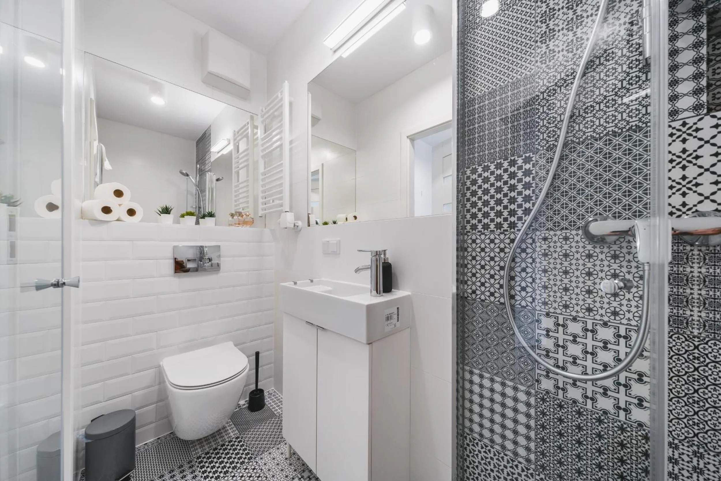 Bathroom in Sarah Apartments Old Town