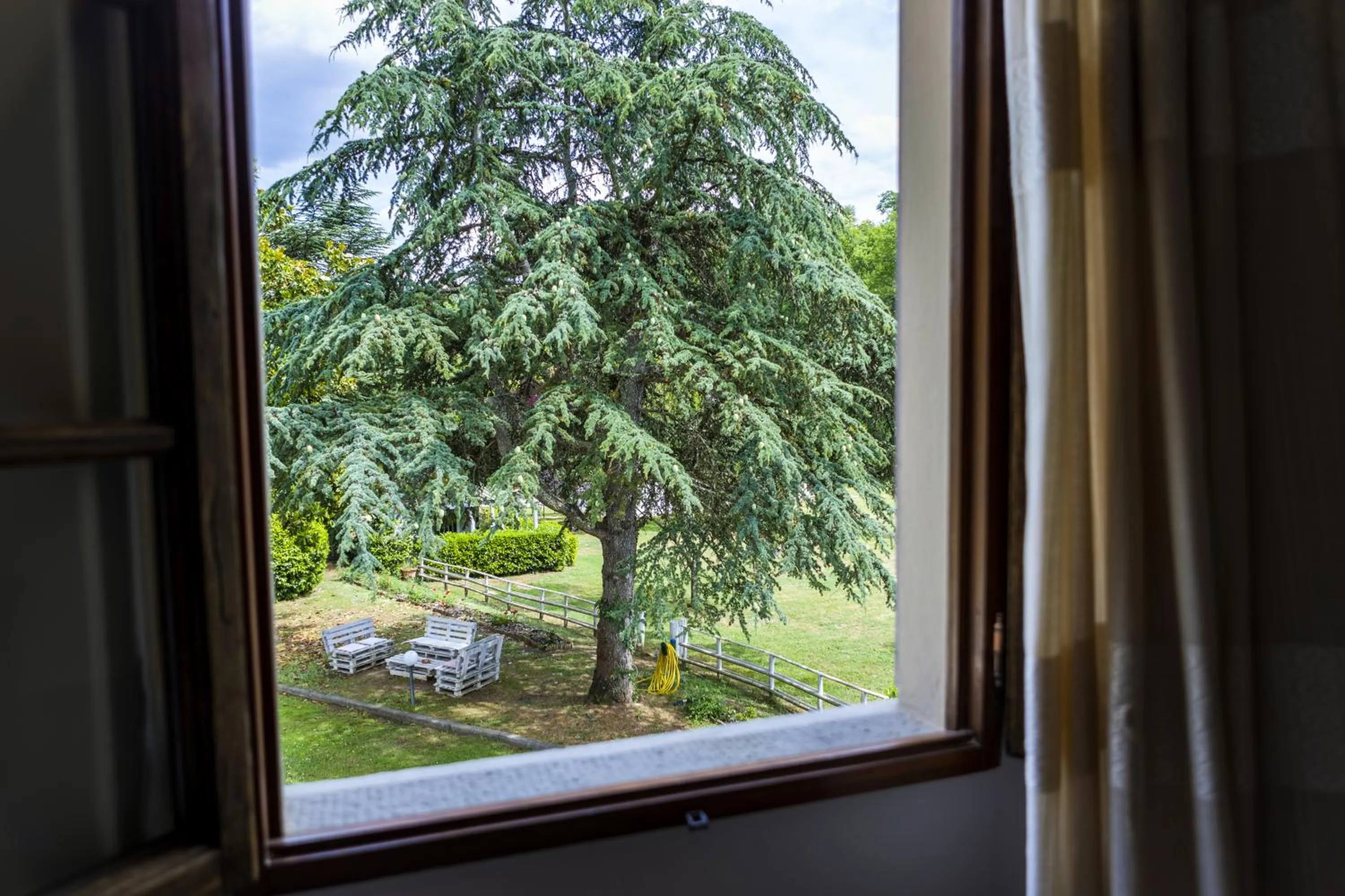 Garden view in Agriturismo Valleverde