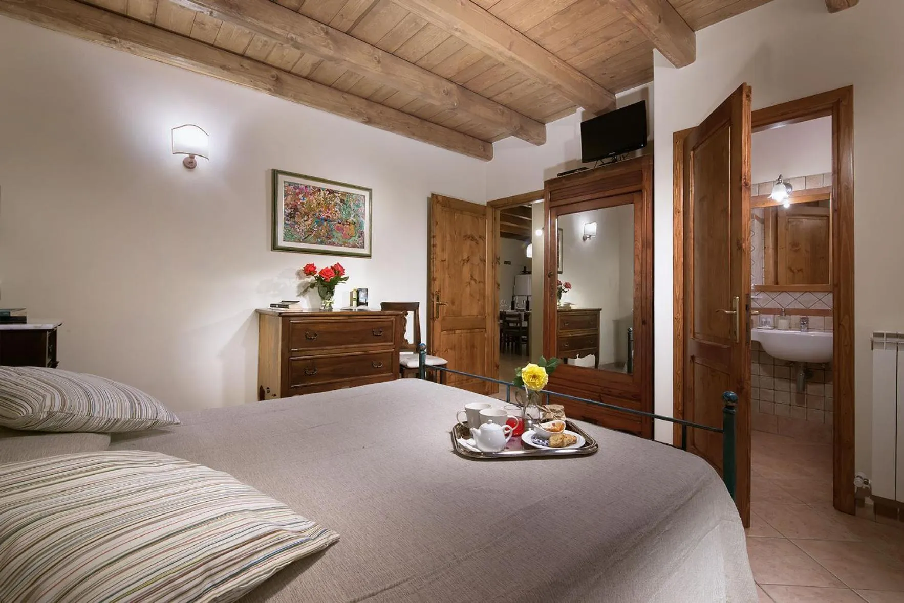 Photo of the whole room, Bed in Agriturismo Valleverde