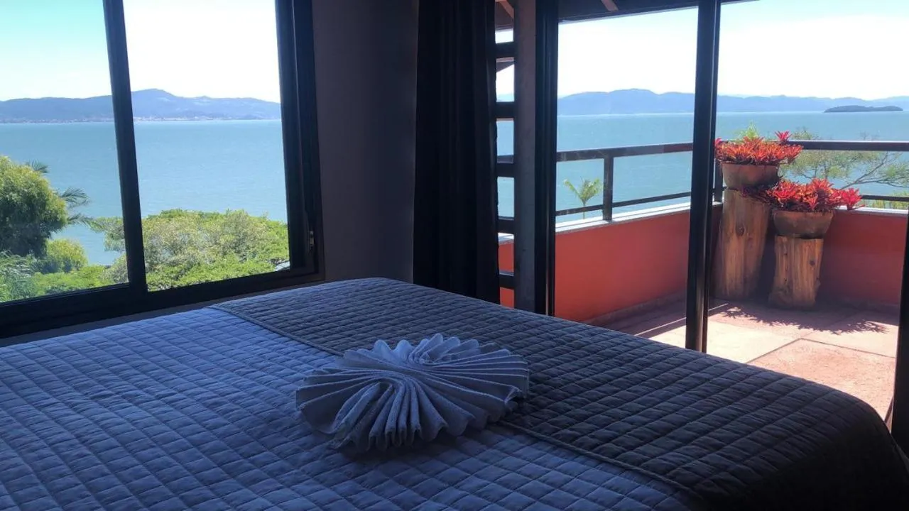 View (from property/room), Bed in Suítes com Vista Panorâmica de Florianópolis