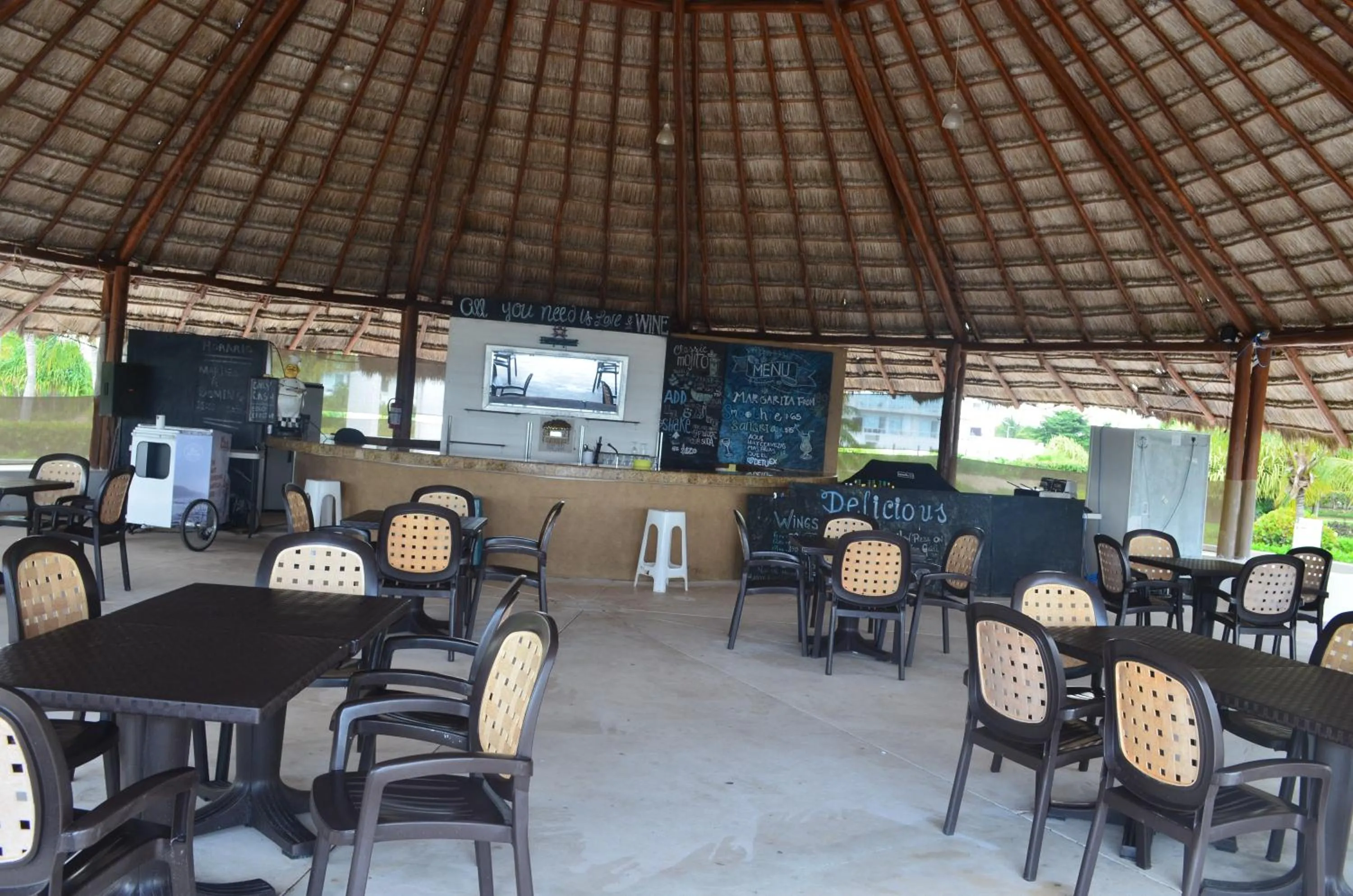 Tu Hogar Frente Al Mar Caribe, Vive Cancún