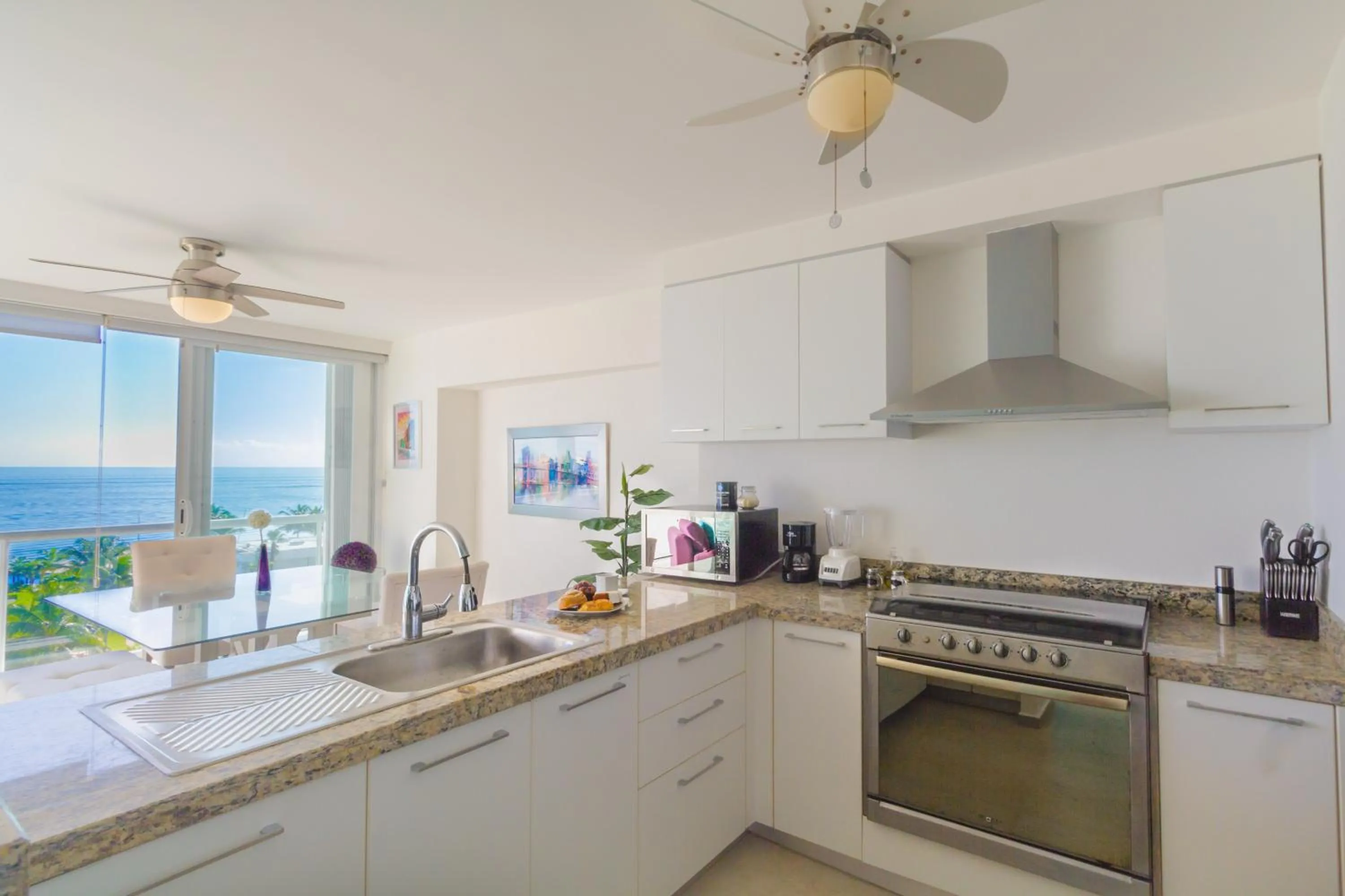 Tu Hogar Frente Al Mar Caribe, Vive Cancún