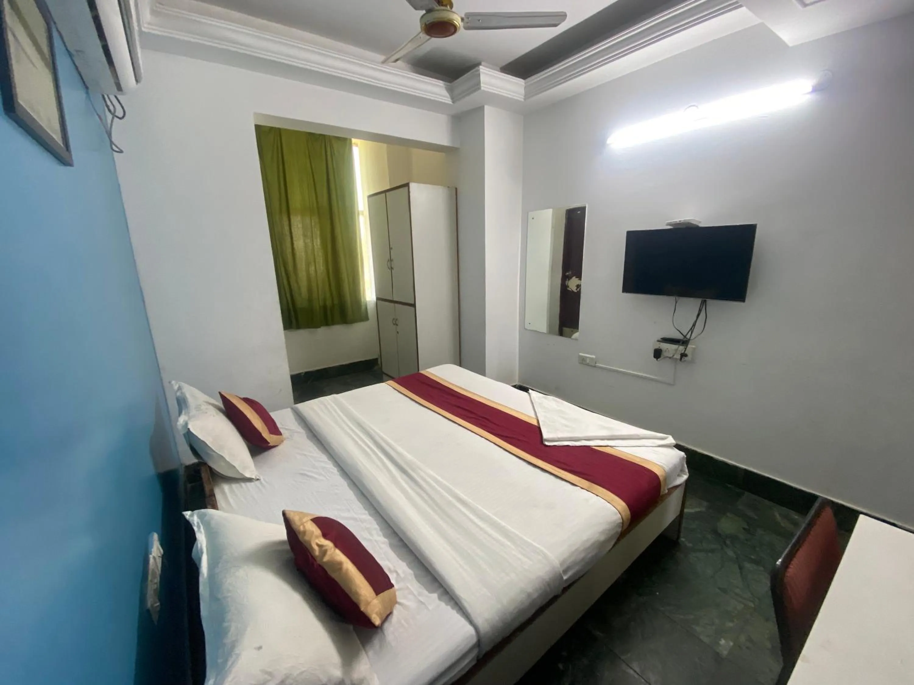 Bed in Hotel Townhall