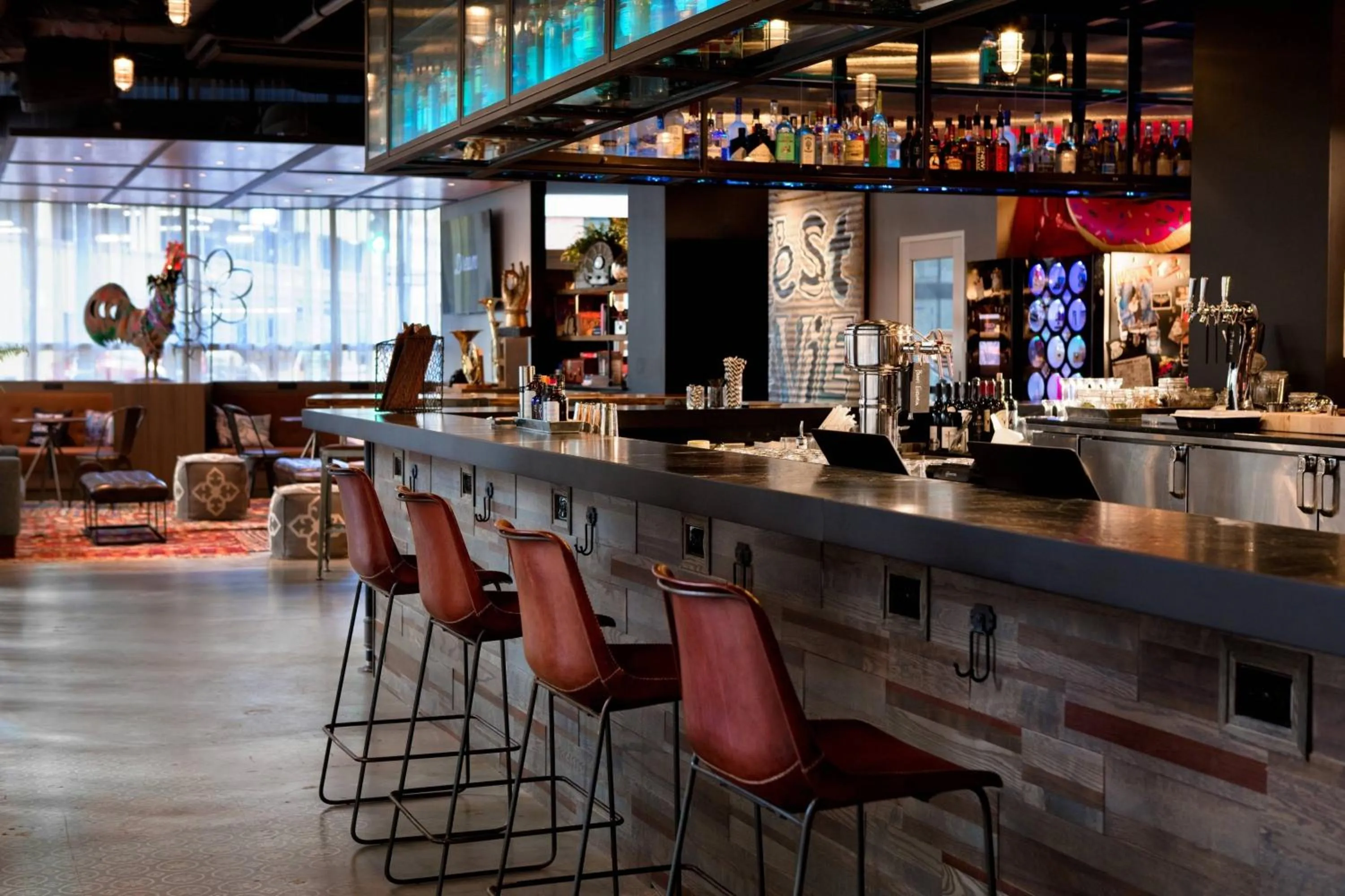 Lounge or bar in MOXY New Orleans Downtown/French Quarter Area