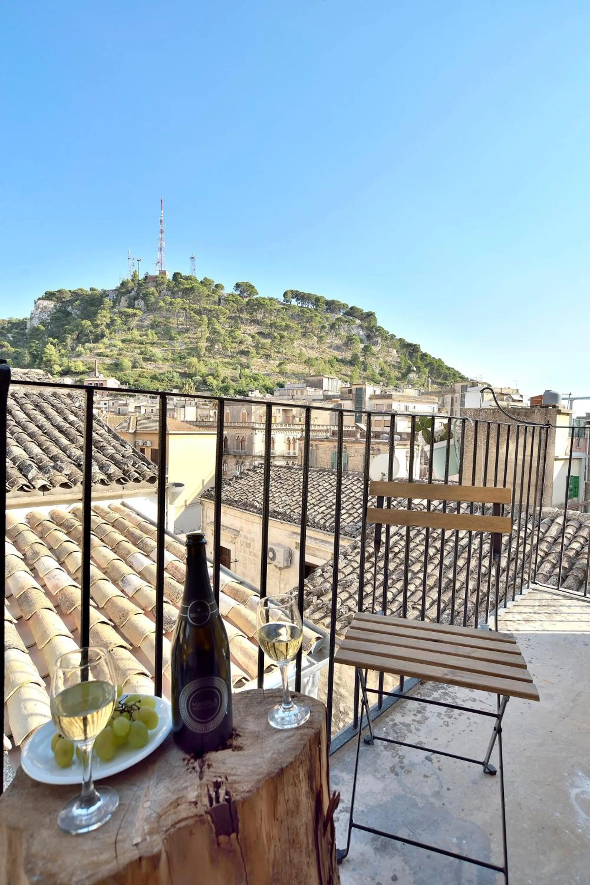 Balcony/Terrace in Modica Old Town Rooms