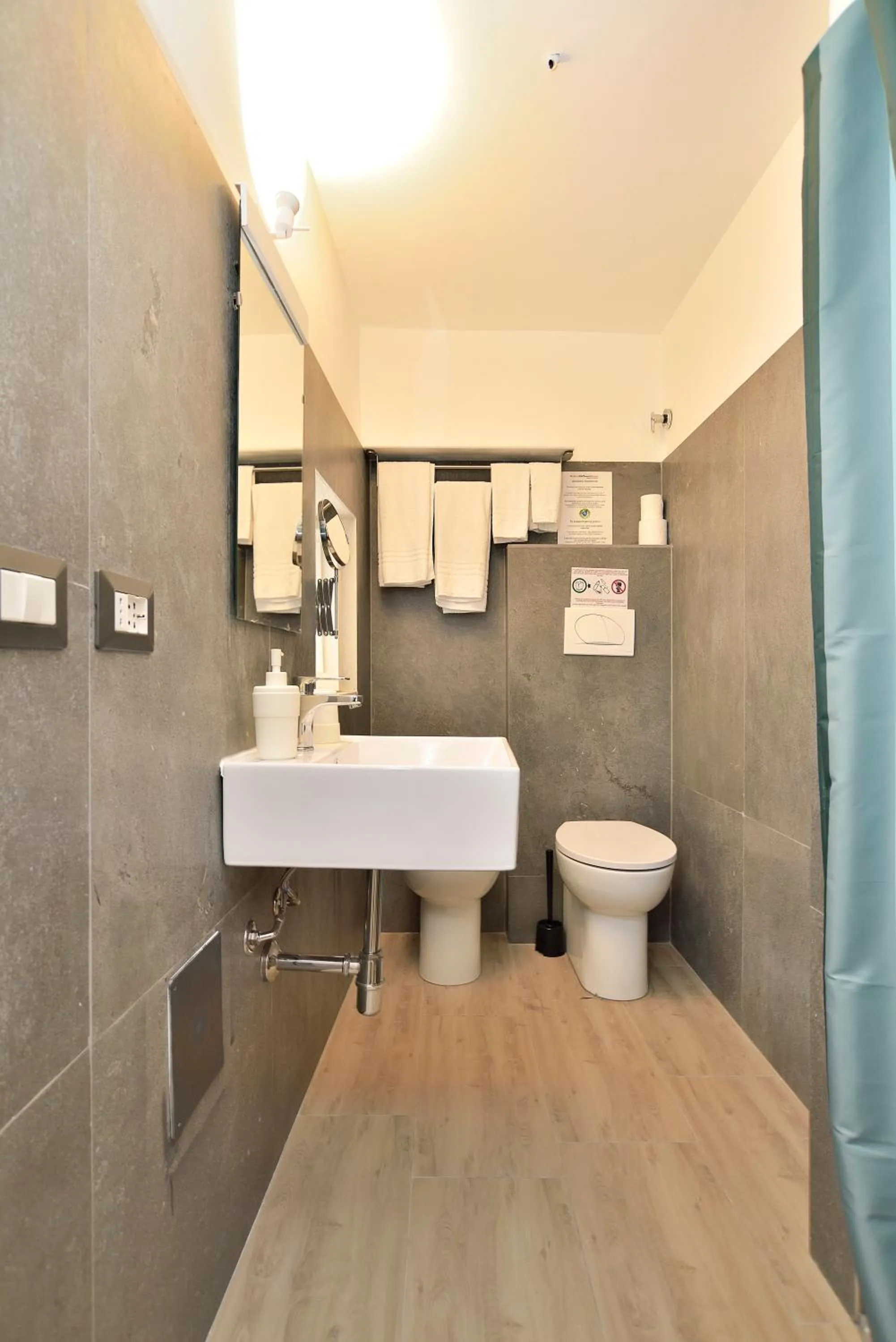 Bathroom in Modica Old Town Rooms