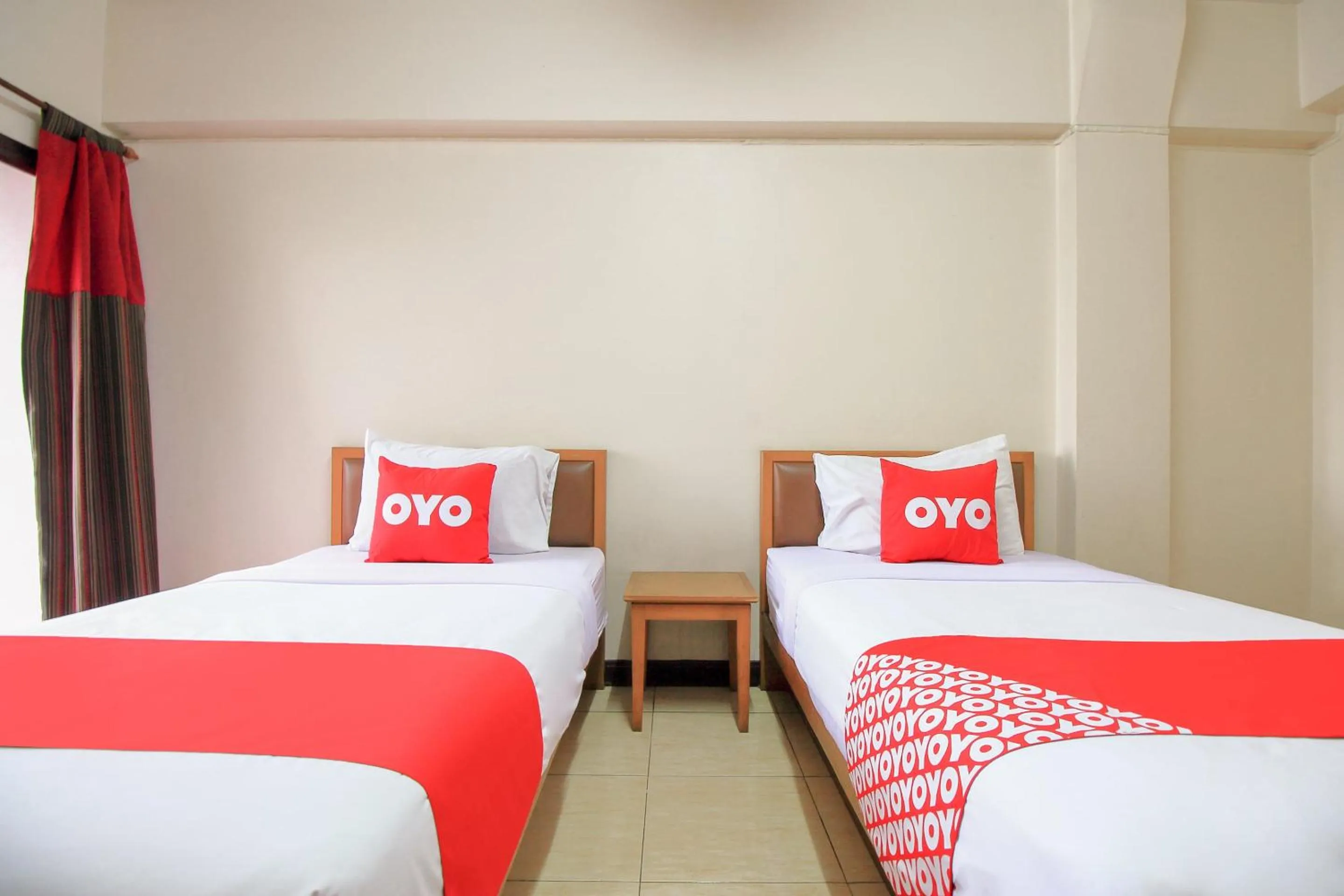 Other, Bed in Ok Home Airport