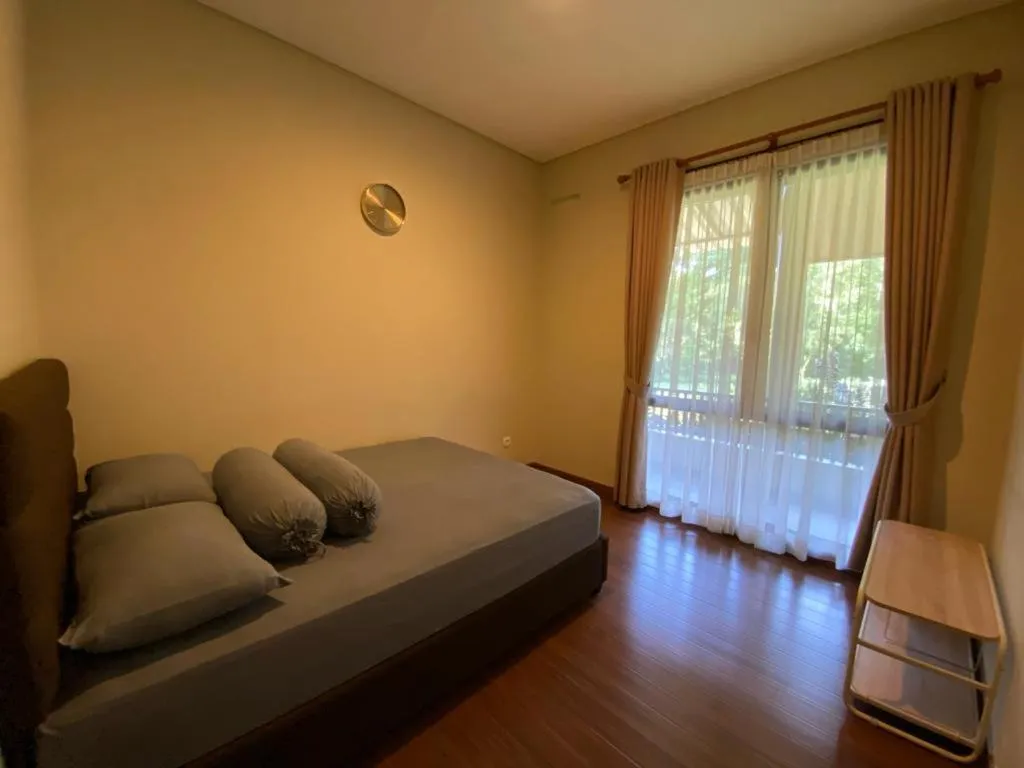 Bedroom, Bed in Luxurious Modern Villa at Vimala Hills