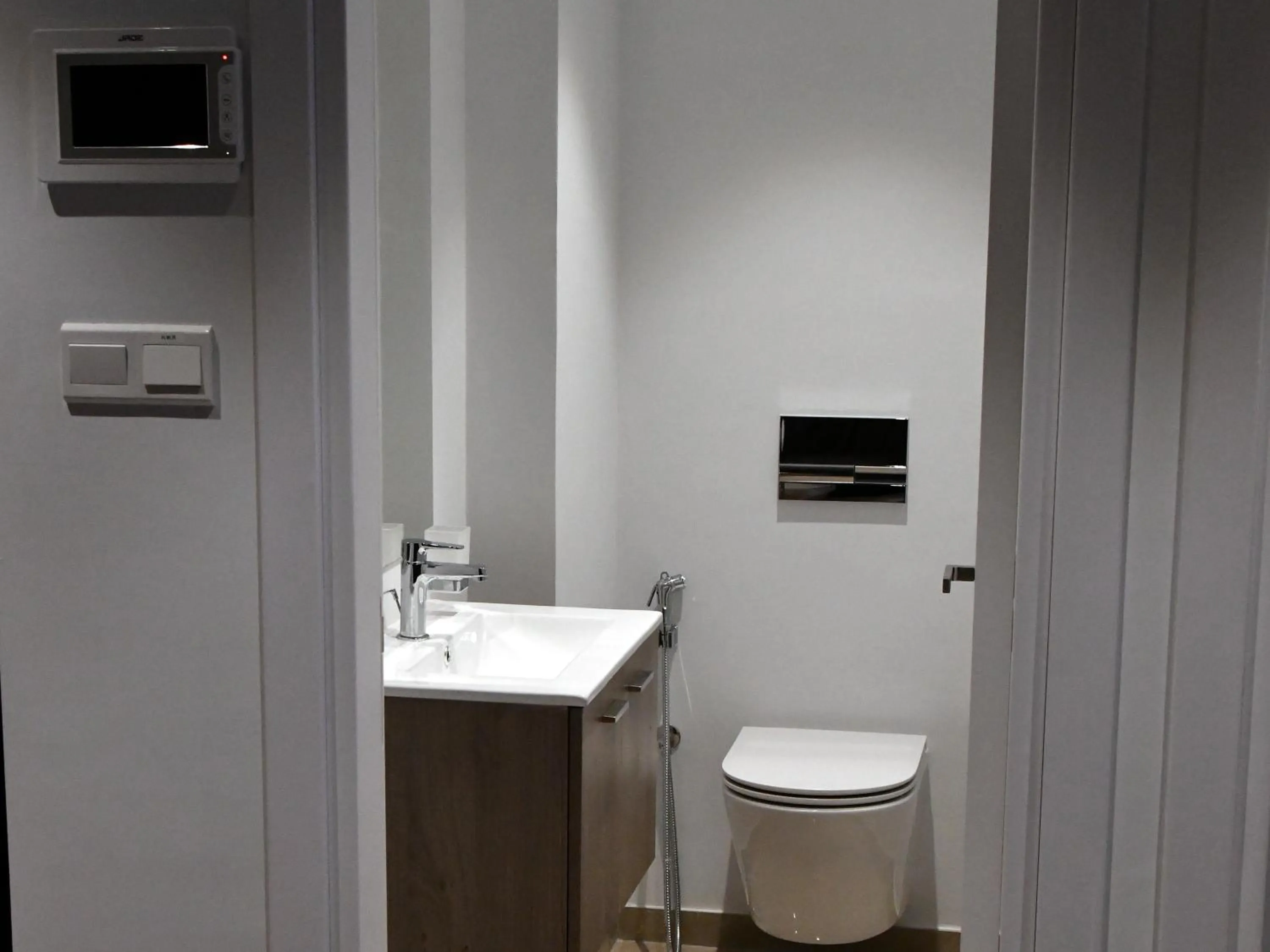 Toilet in BAZ TOWER