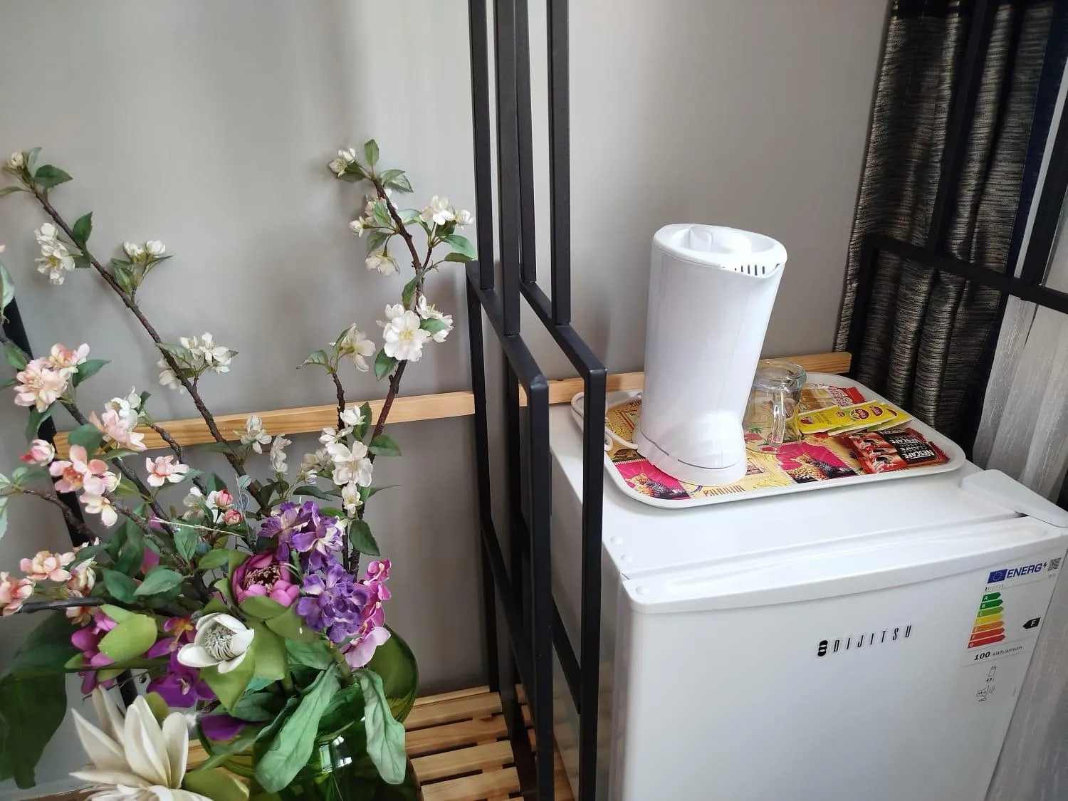 Coffee/tea facilities in Emirhan Guesthouse & Suites