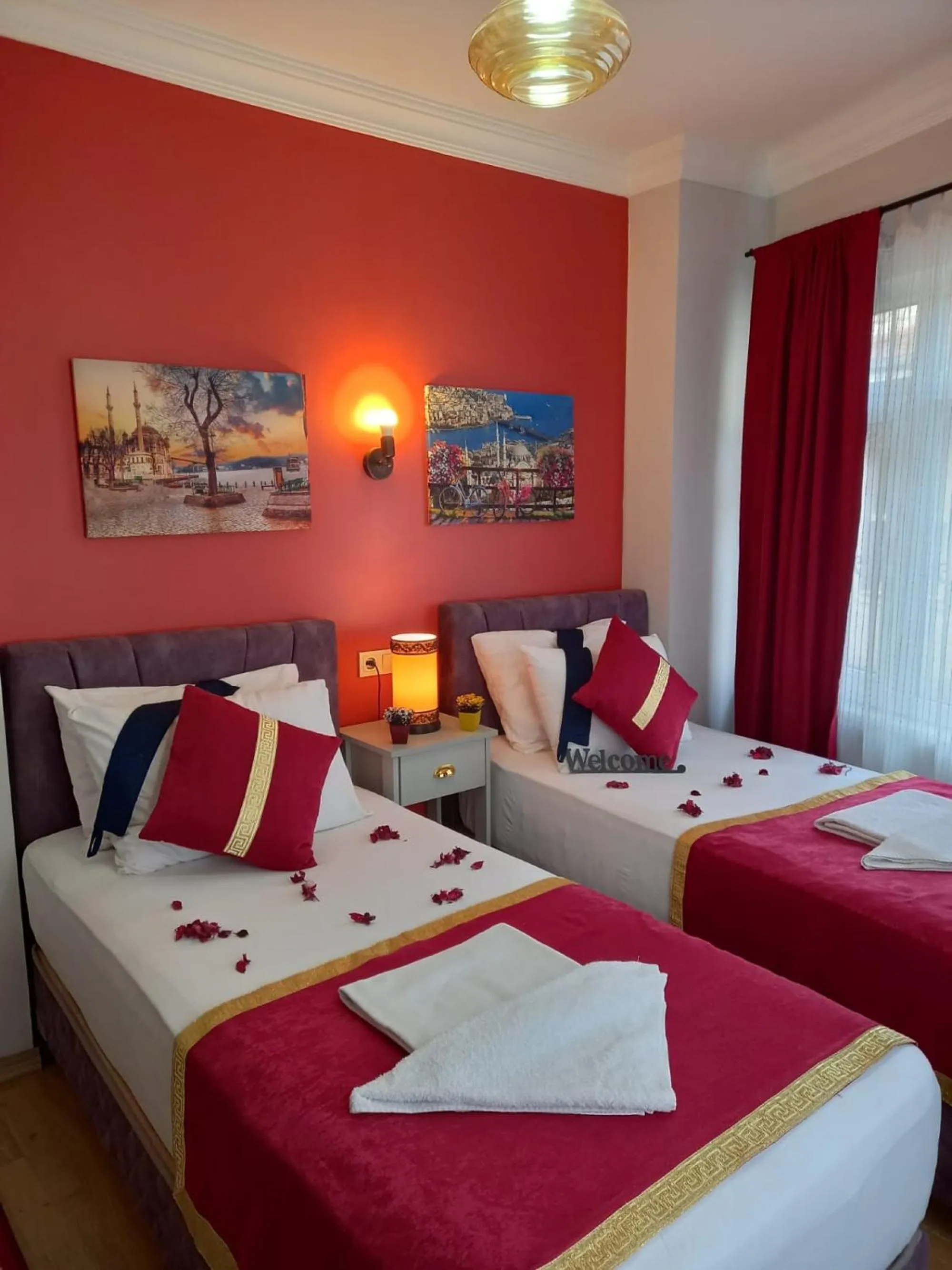 Bedroom, Bed in Emirhan Guesthouse & Suites