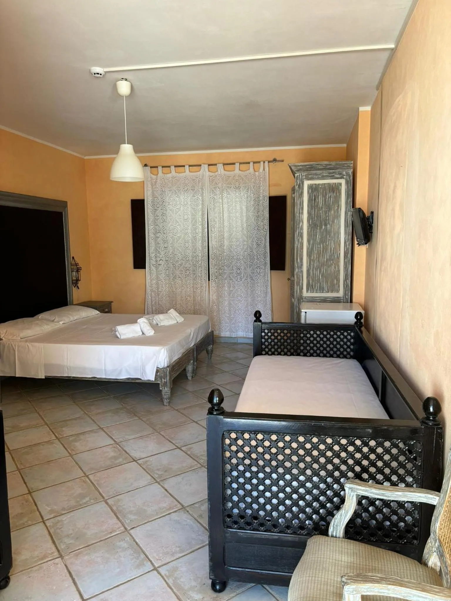 Bed in Chiusurelle Village Resort