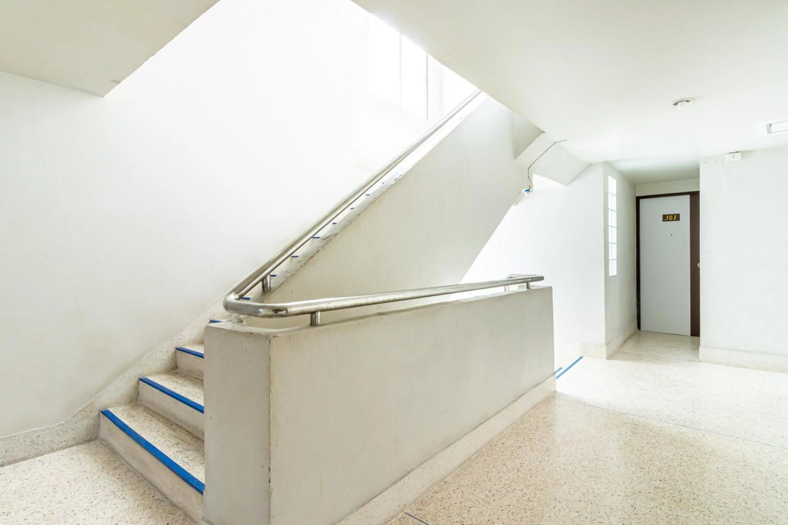 Property building in Boonchai Mansion