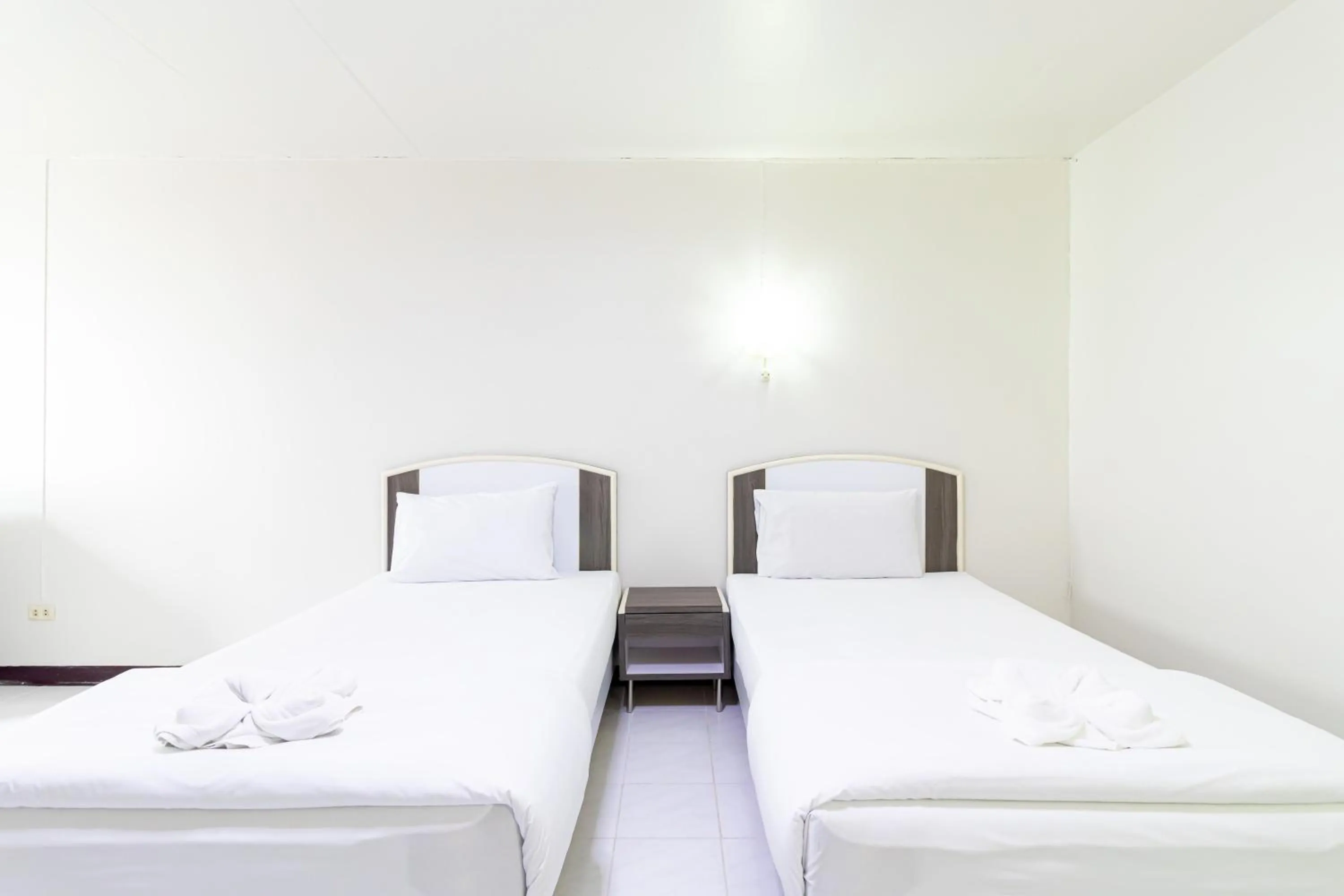 Bedroom, Bed in Boonchai Mansion