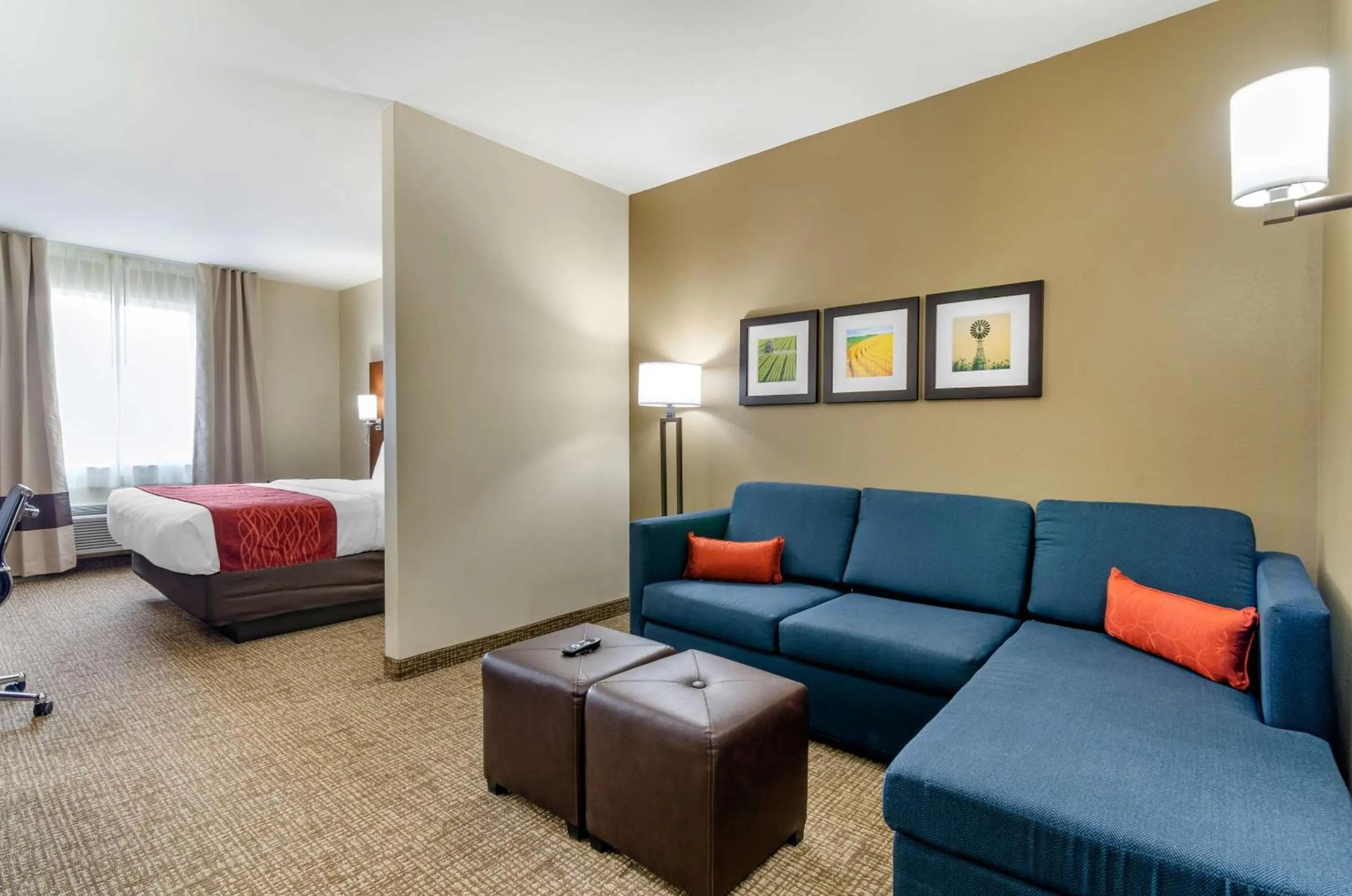 Bedroom in Comfort Inn & Suites Salina North