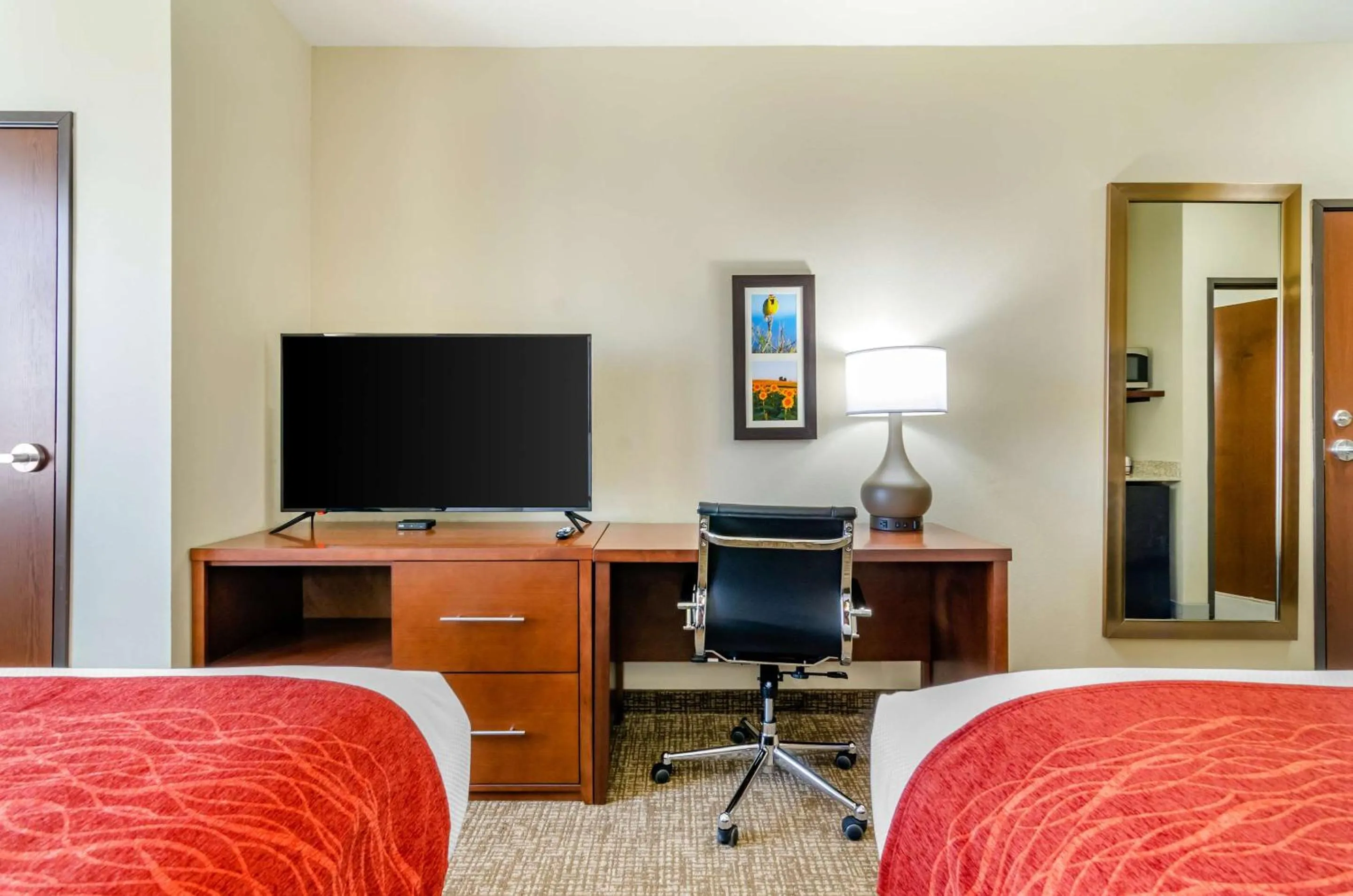 Bedroom in Comfort Inn & Suites Salina North