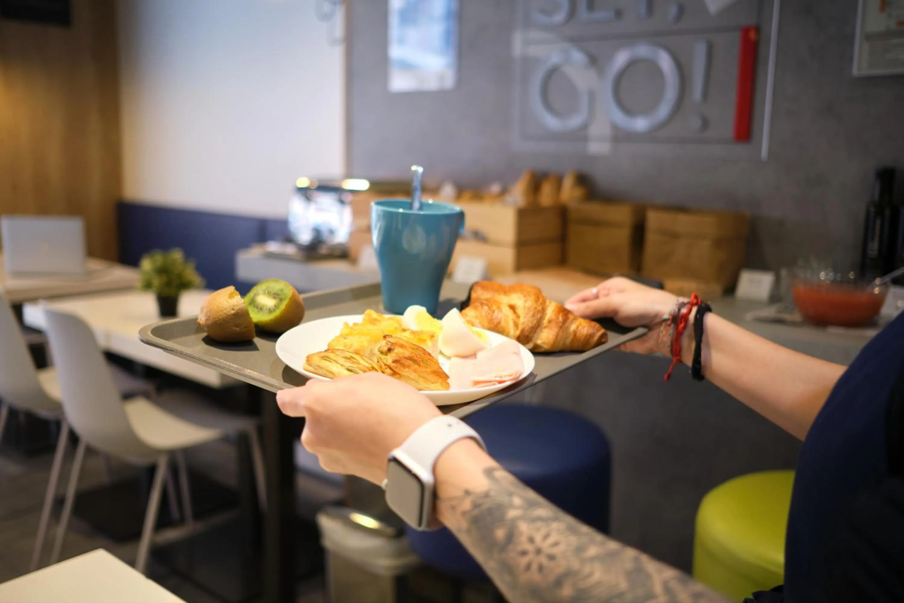 Buffet breakfast in Ibis Budget Bilbao City