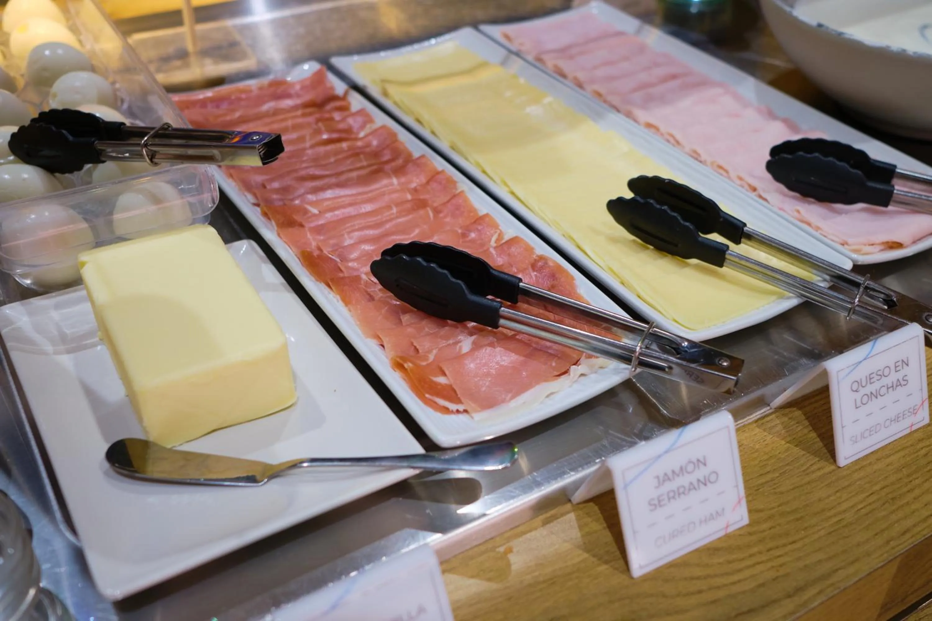 Buffet breakfast in Ibis Budget Bilbao City