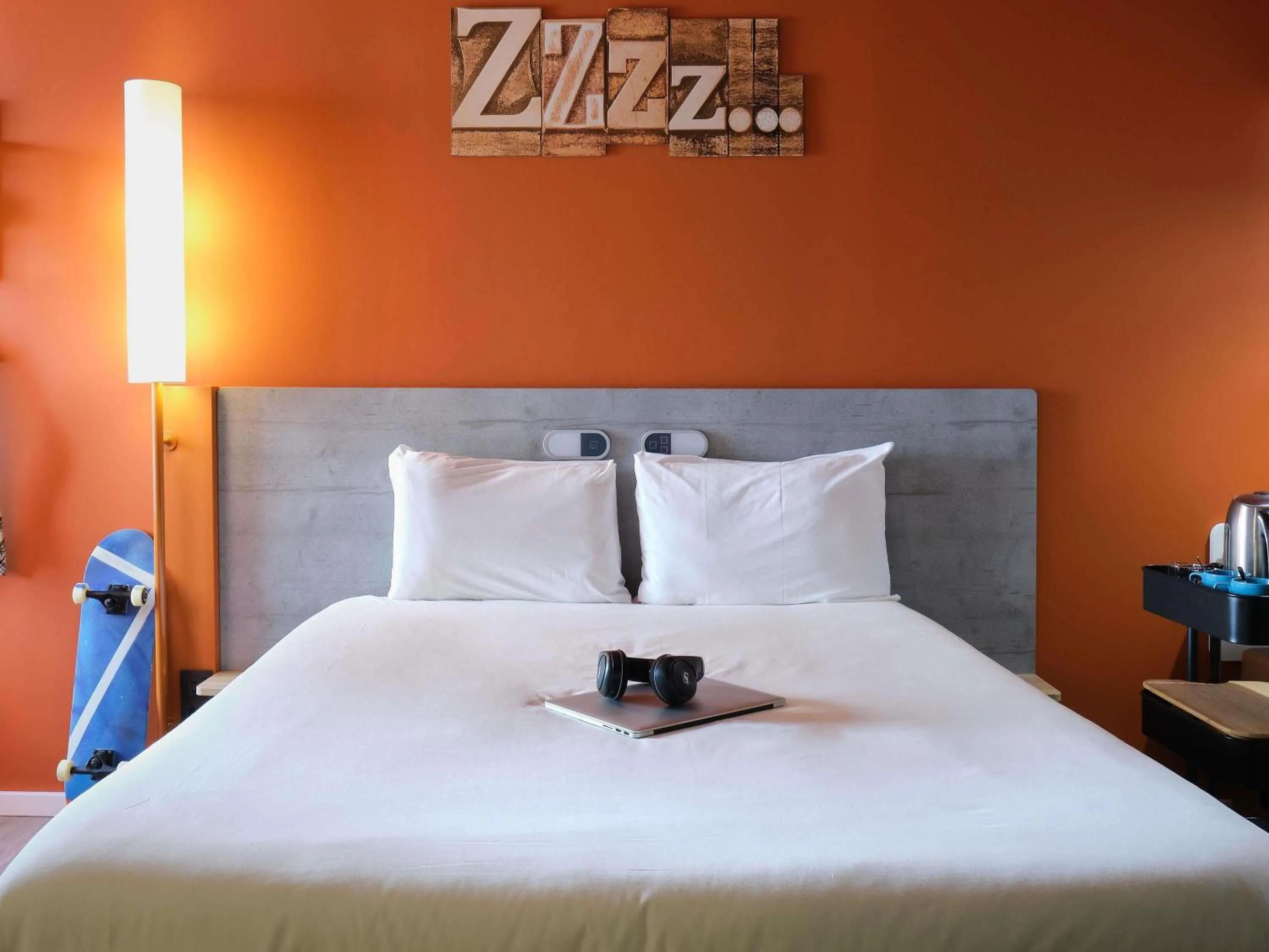 Bedroom, Bed in Ibis Budget Bilbao City