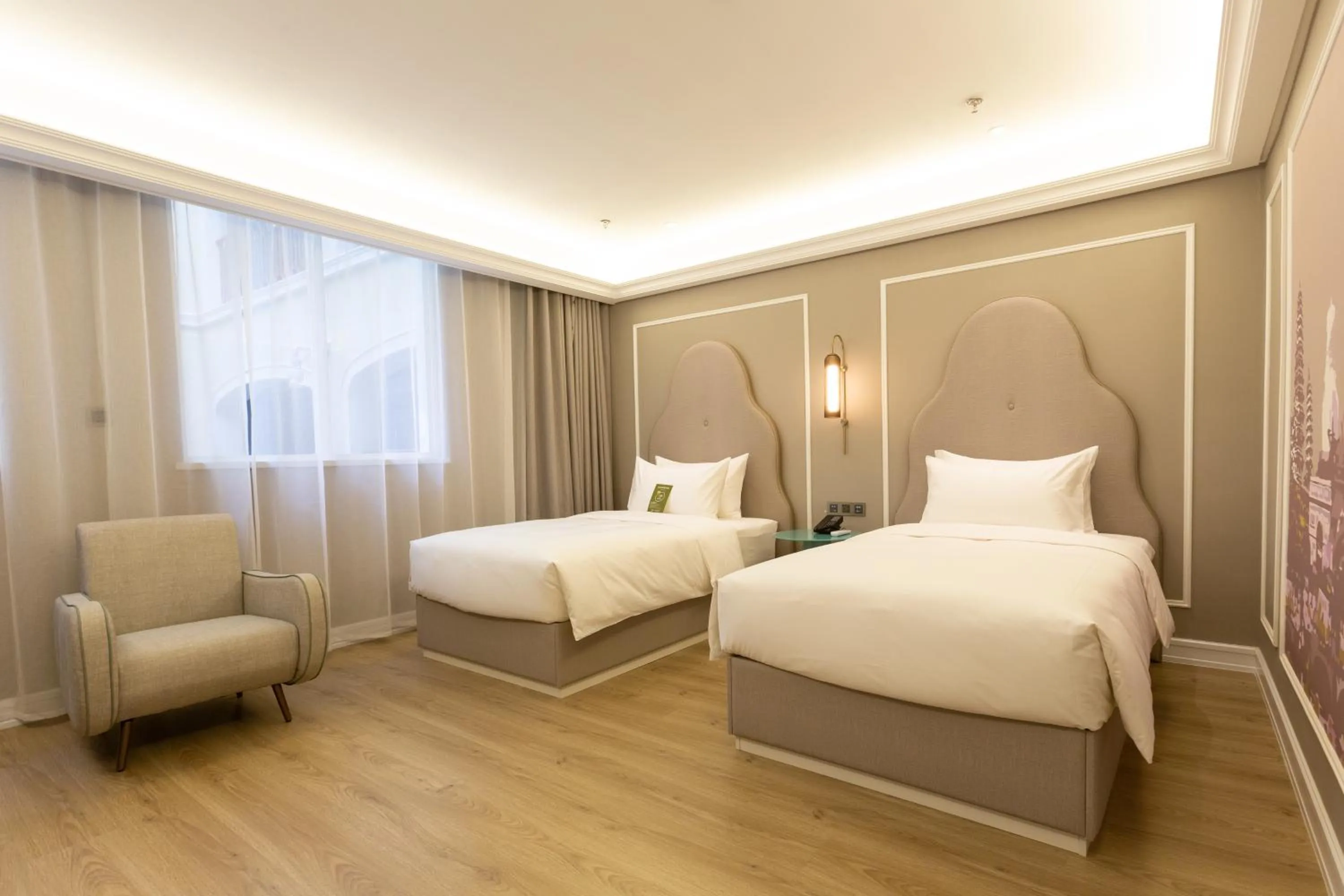 Property building, Bed in Mercure Taiyuan E Tech