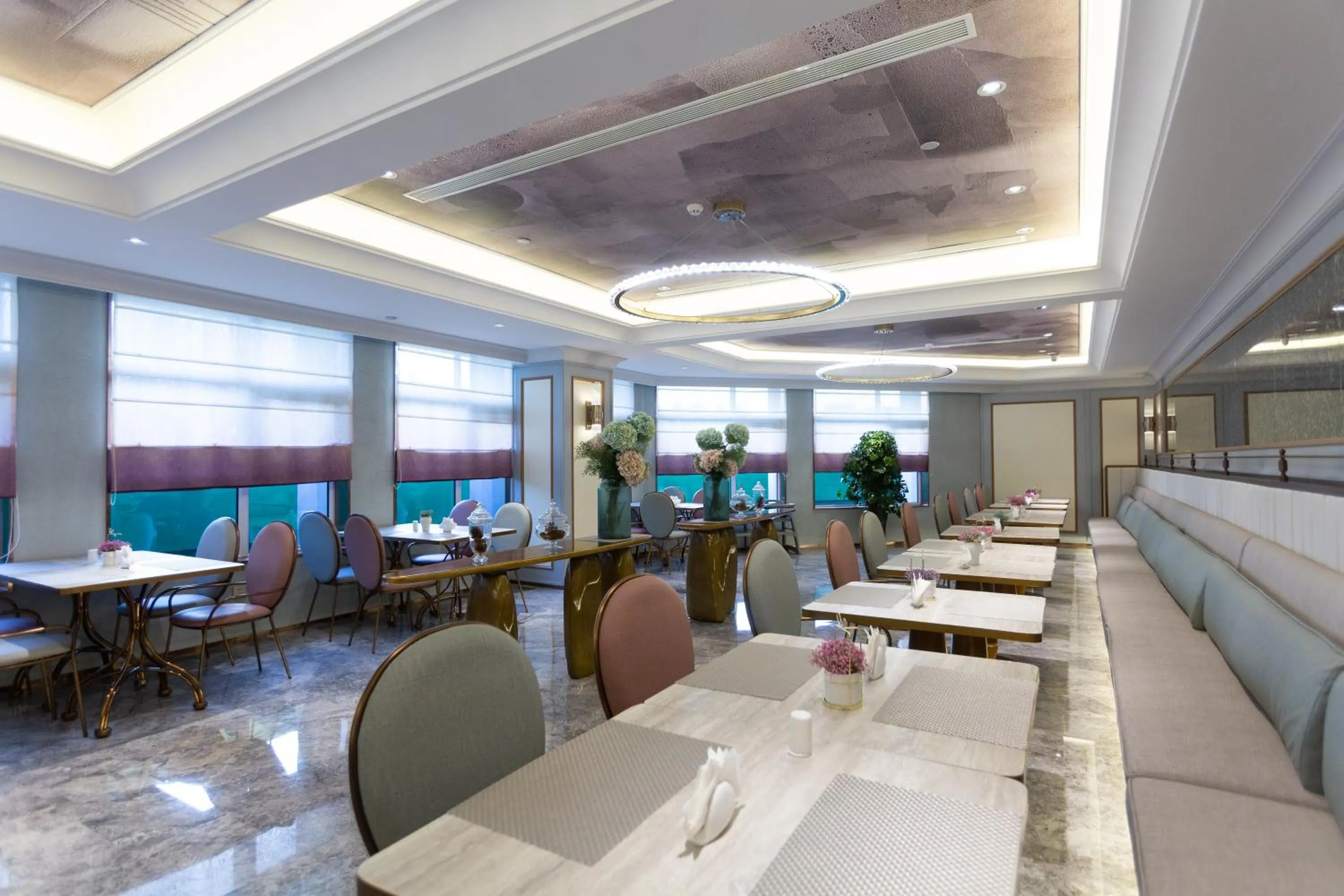 Restaurant/places to eat in Mercure Taiyuan E Tech