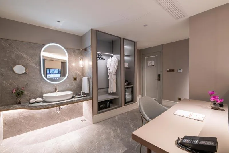 Mercure Shanghai Guangda Convention and Exhibition Center