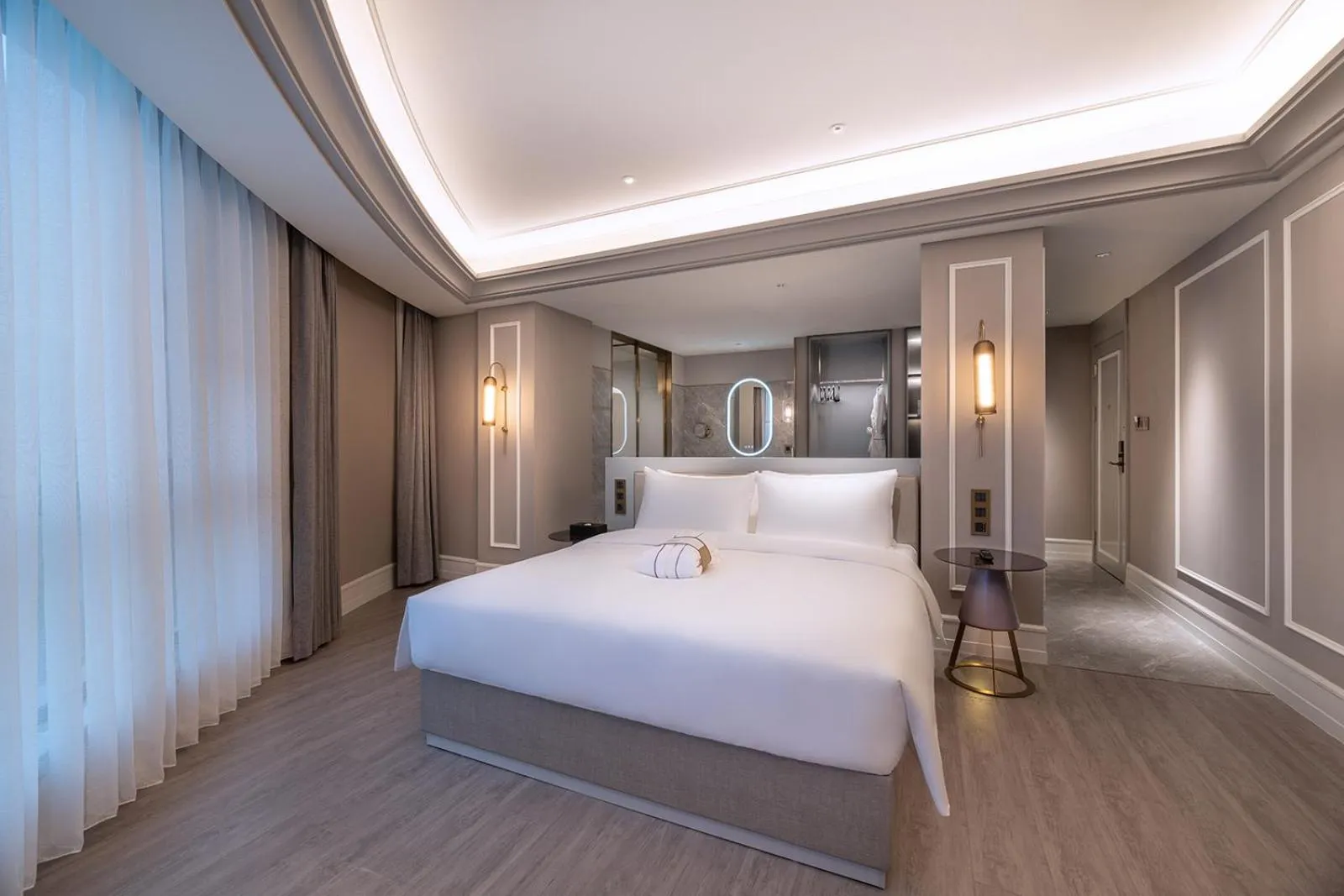 Bed in Mercure Shanghai Guangda Convention and Exhibition Center