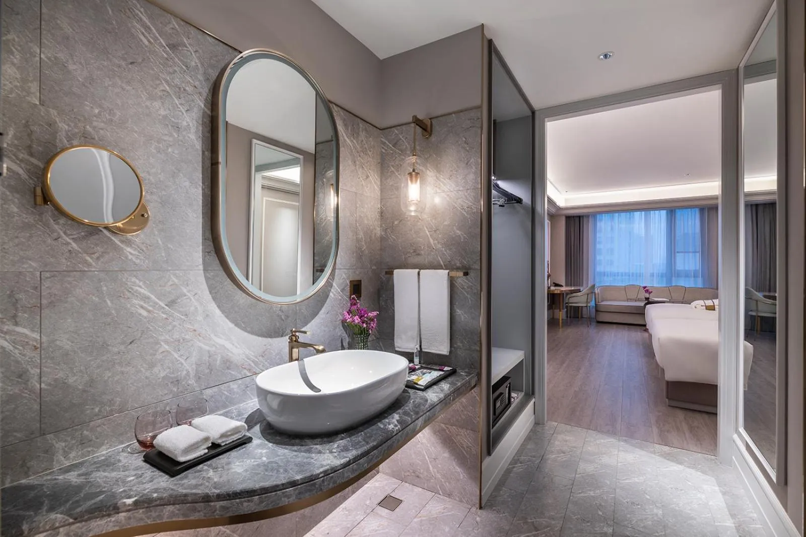 Mercure Shanghai Guangda Convention and Exhibition Center