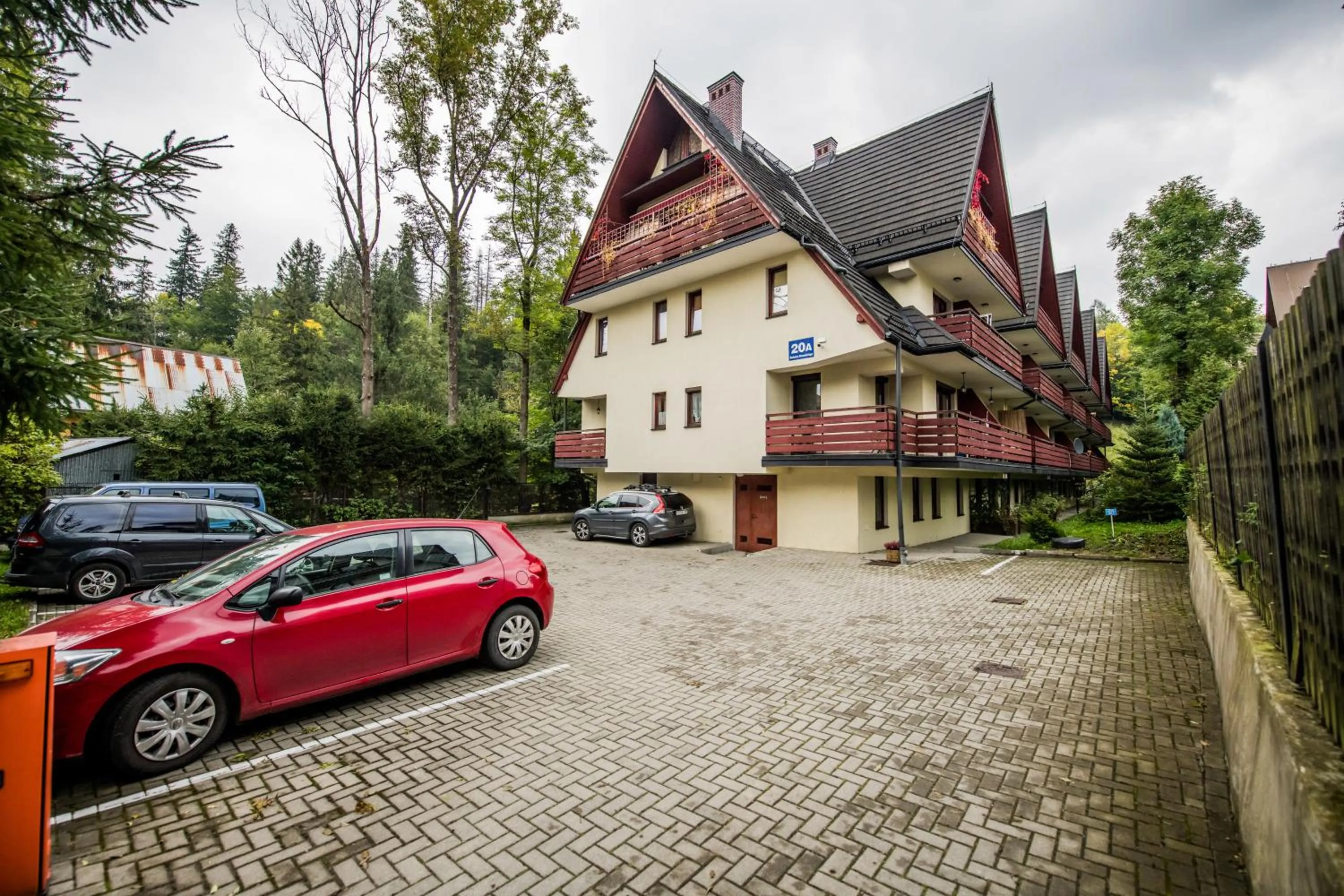 Property building in RentPlanet - Apartamenty Bulwary Słowackiego