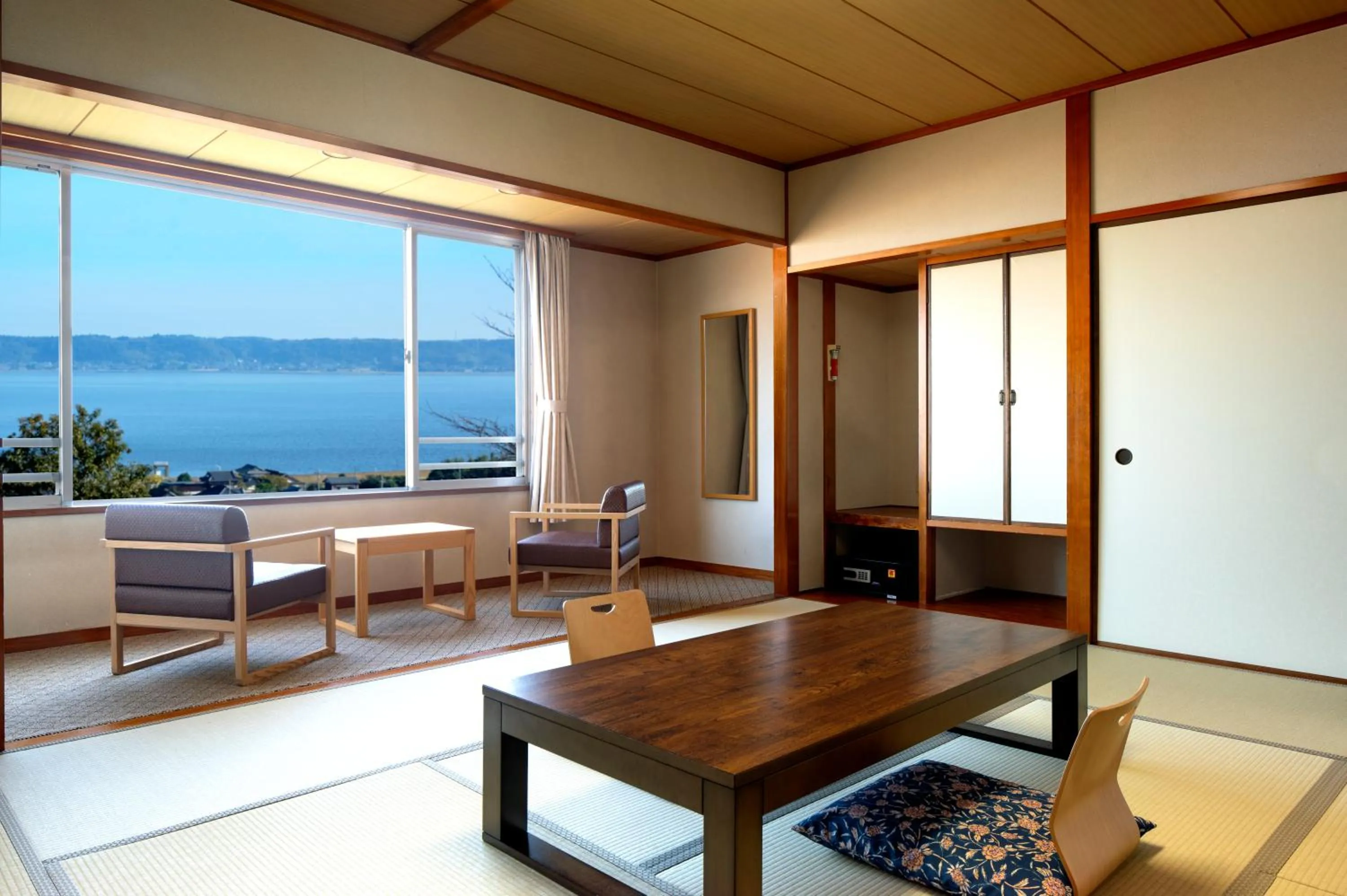 Photo of the whole room in KAMENOI HOTEL Itako