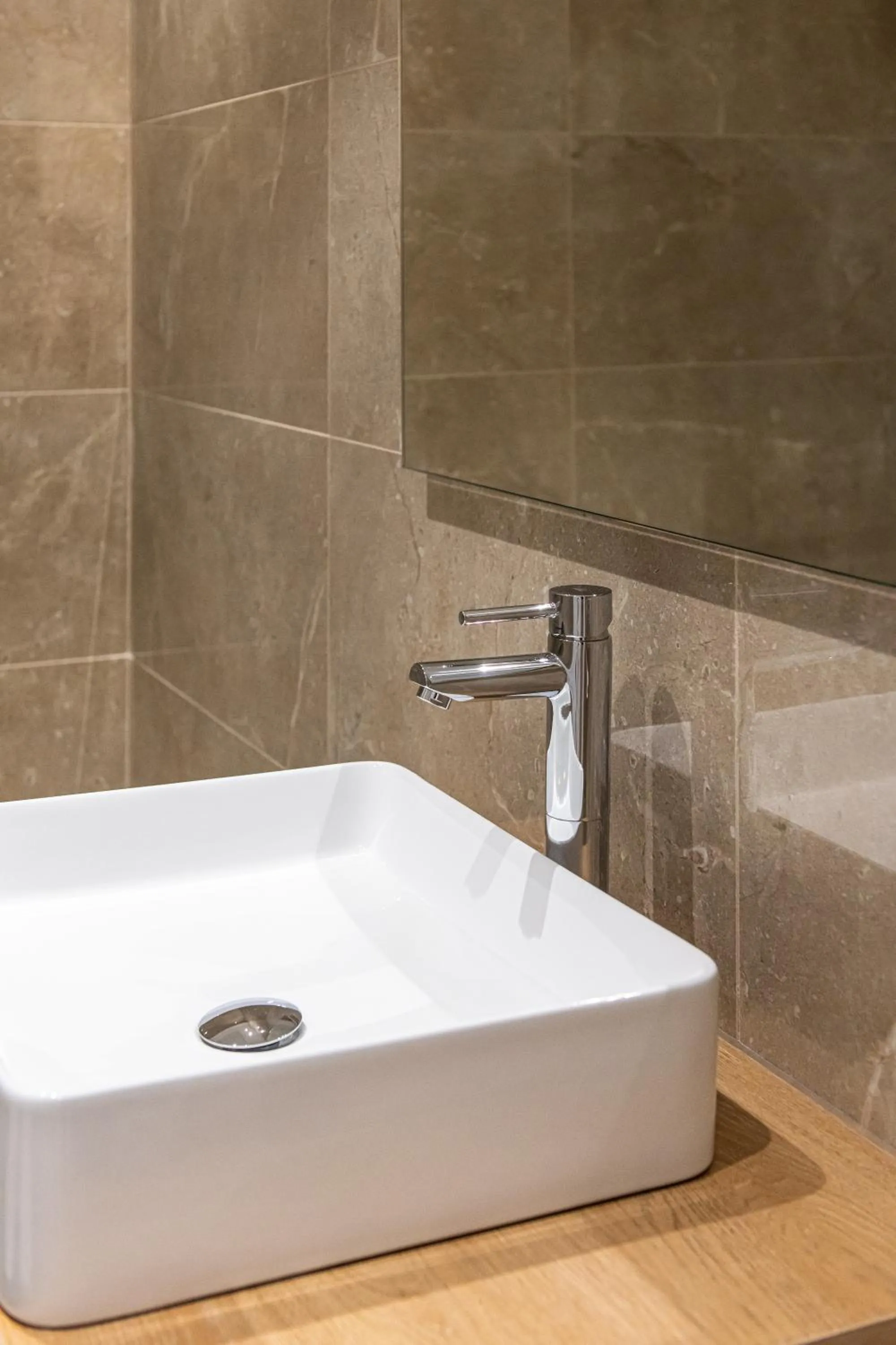 Bathroom in Lux Caracciolo