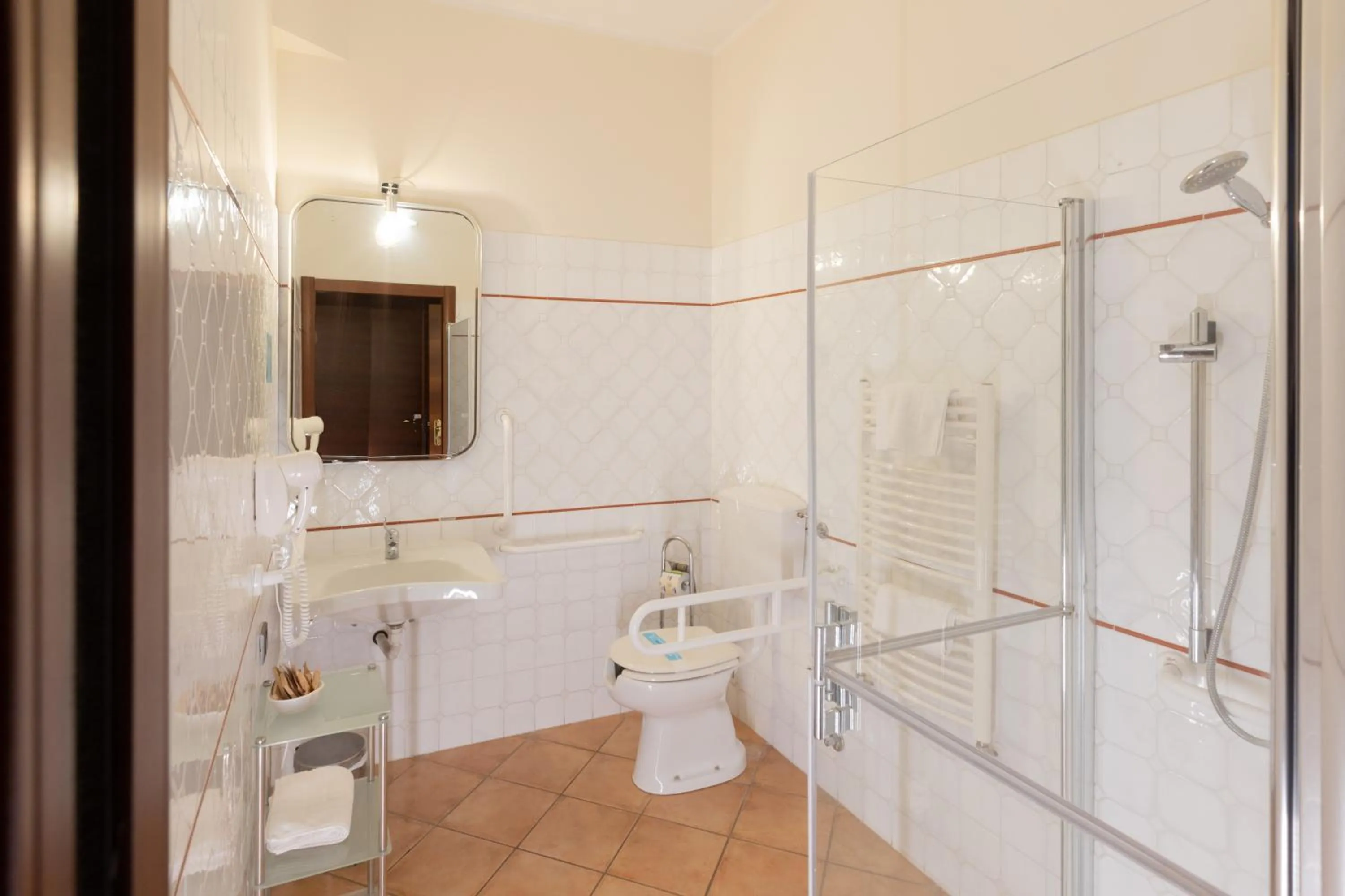 Bathroom in Hotel Azzurro